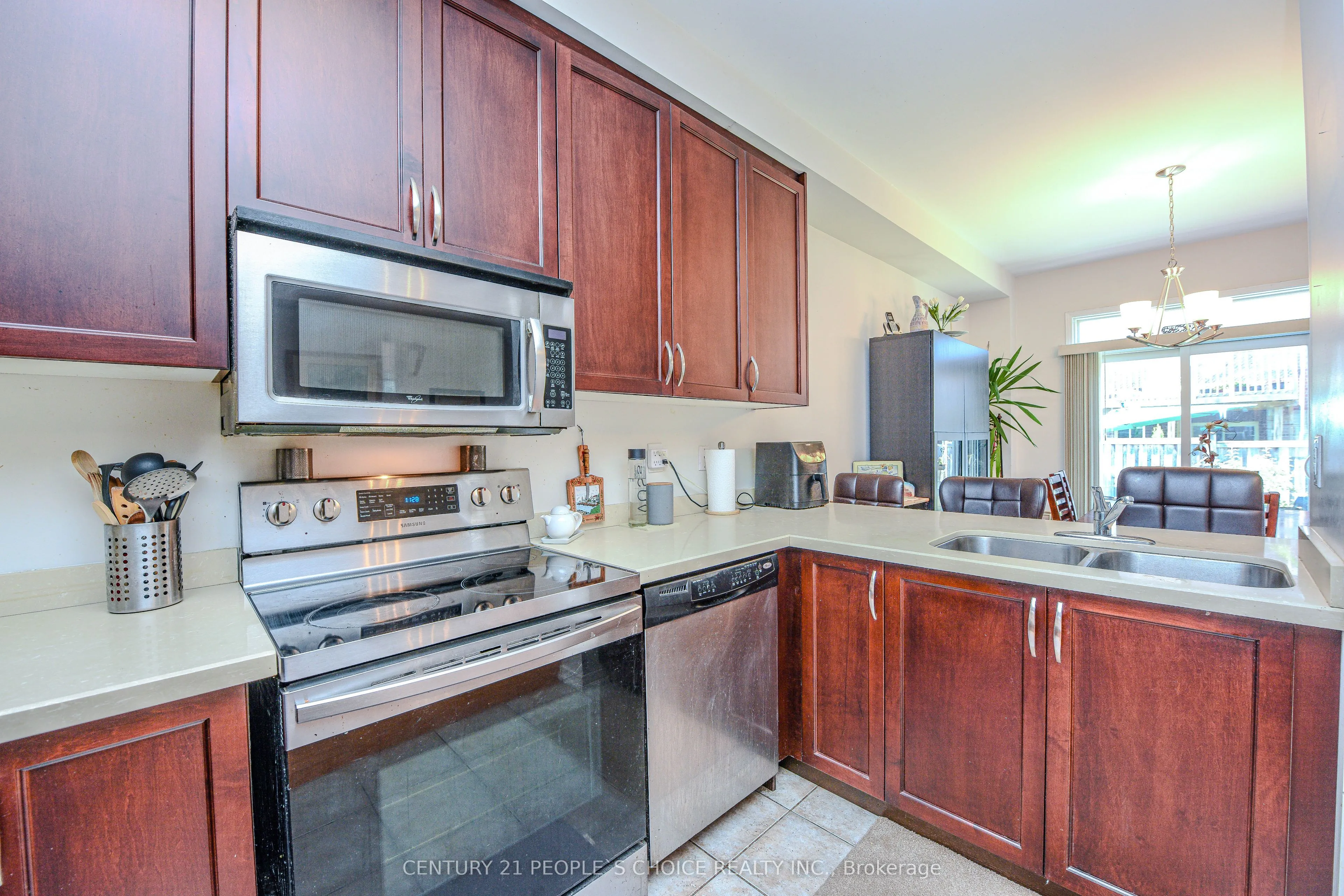 2043 Fiddlers Way