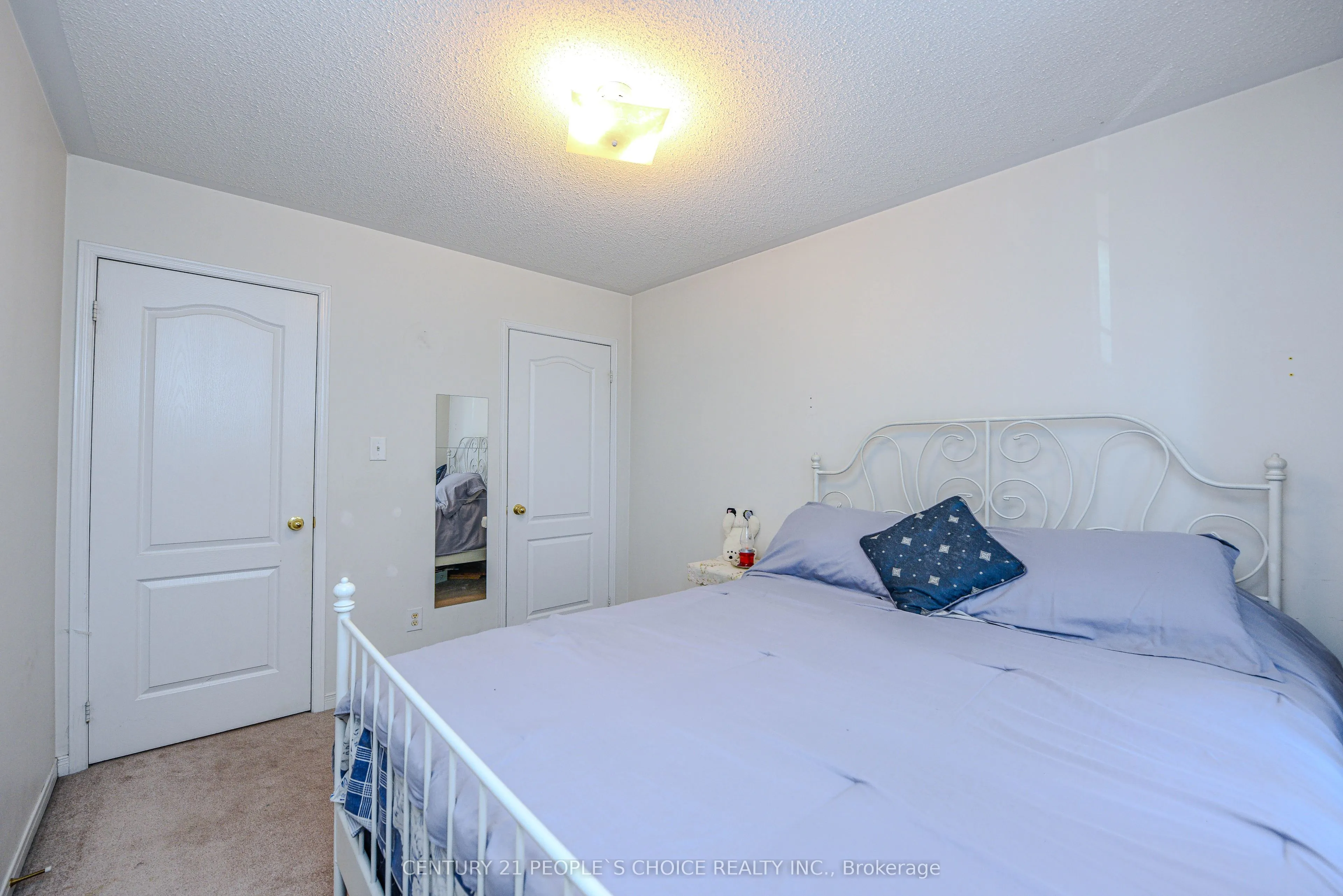 2043 Fiddlers Way