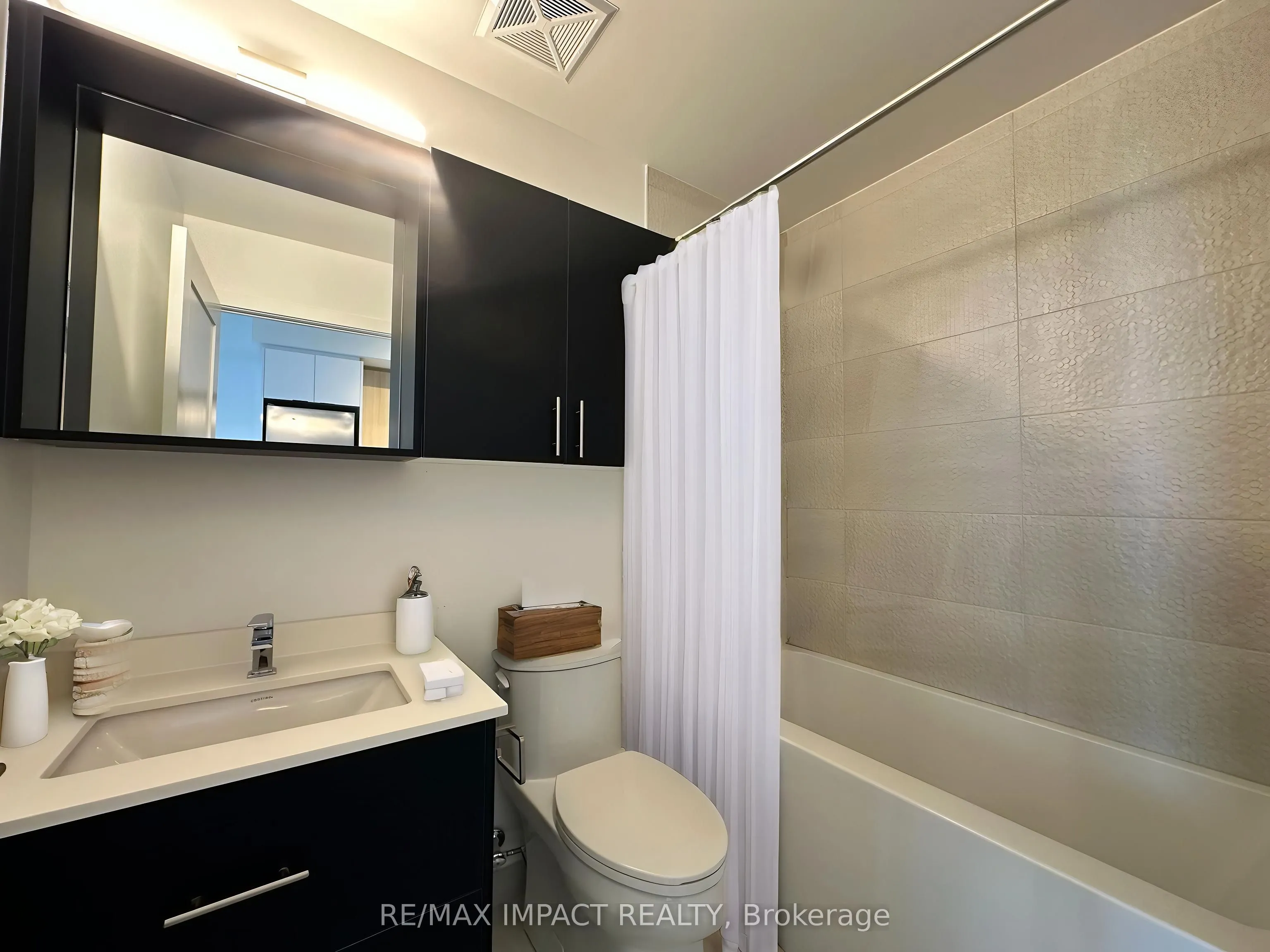 5105 Hurontario Street, #2810