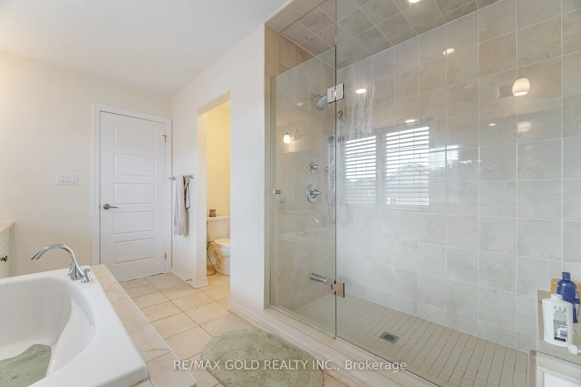 3156 Ernest Appelbe Boulevard