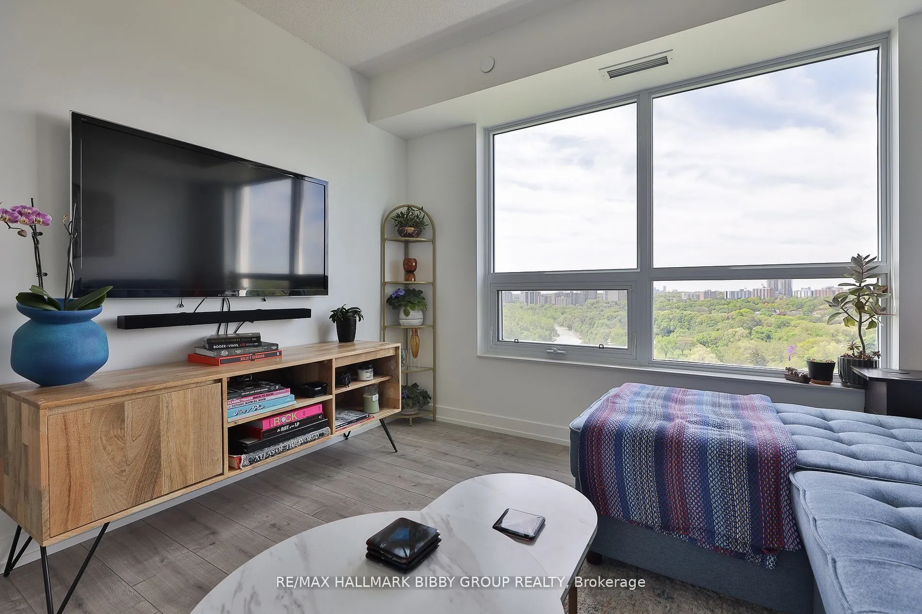 10 Wilby Crescent, #1506