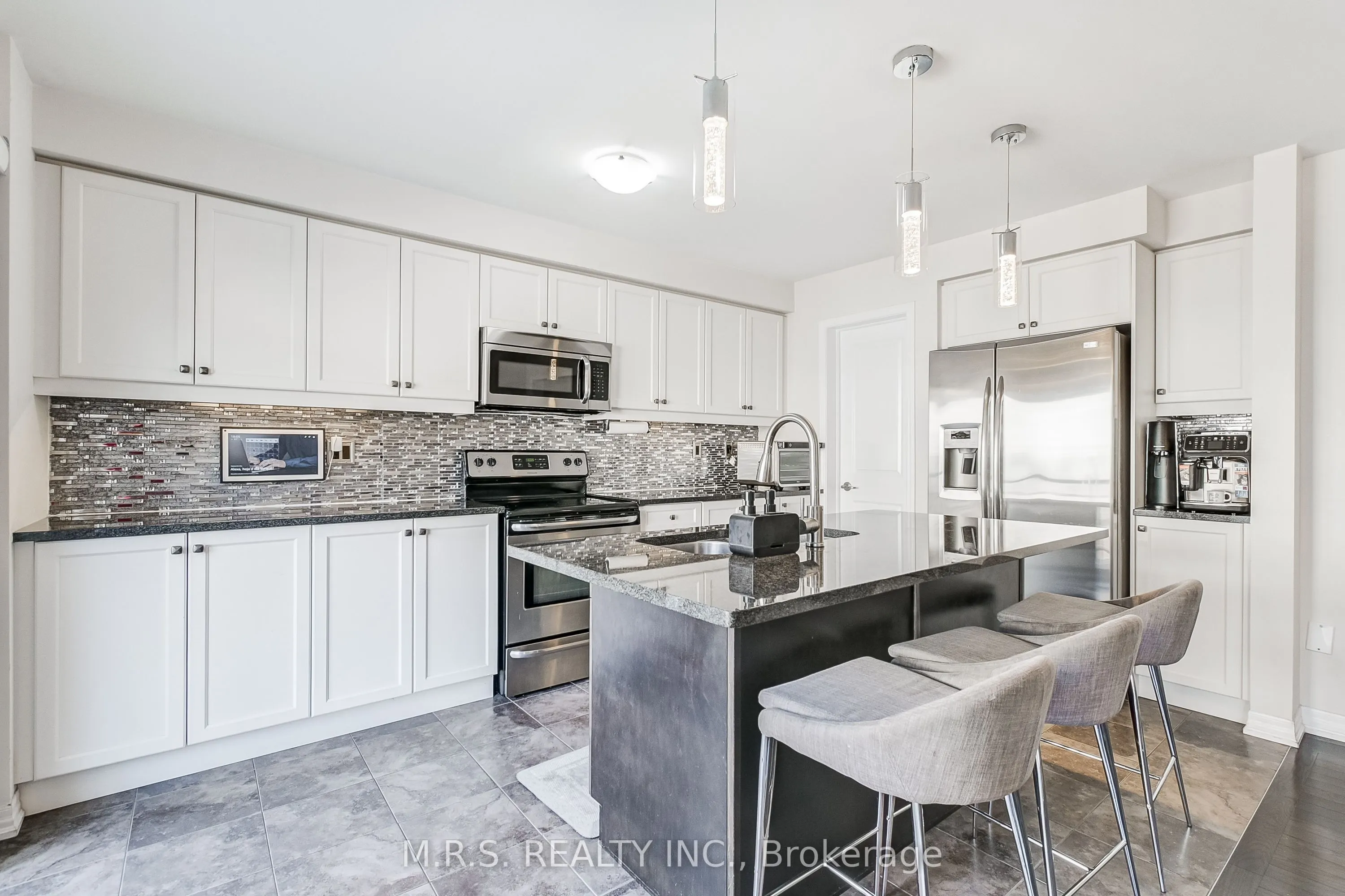 294 Ellen Davidson Drive