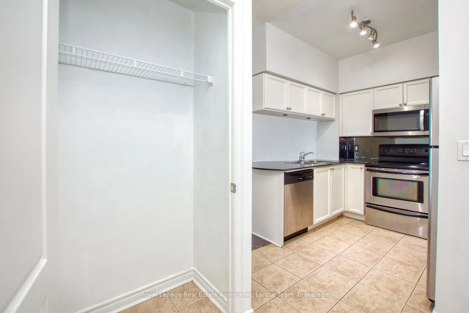 4080 Living Arts Drive, #2911