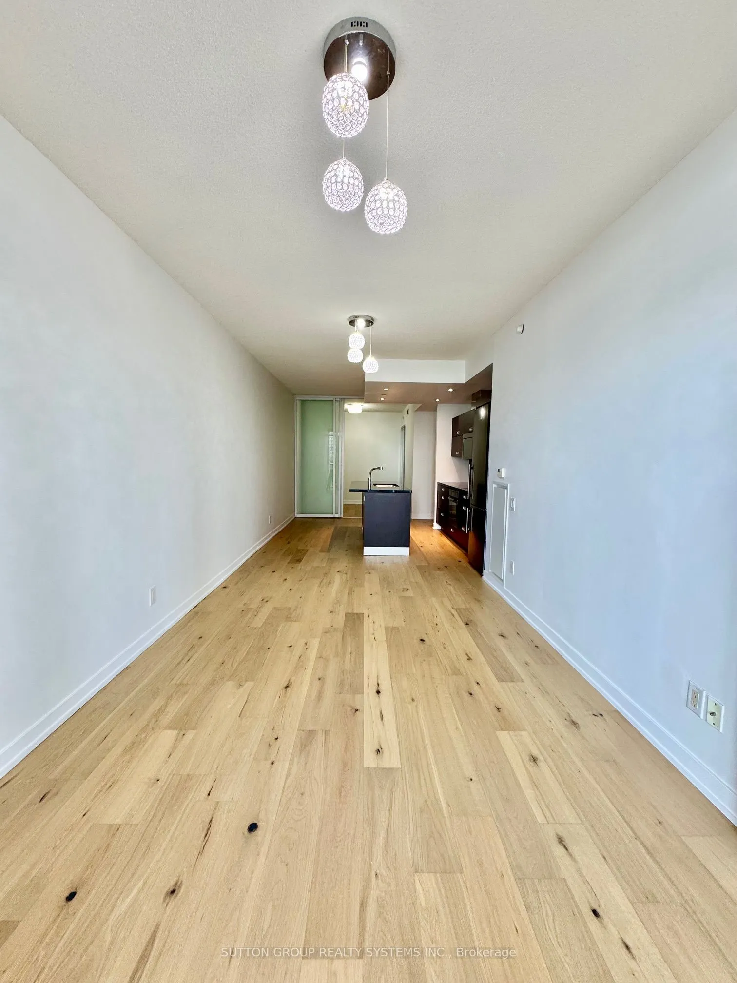 88 Park Lawn Road, #1807