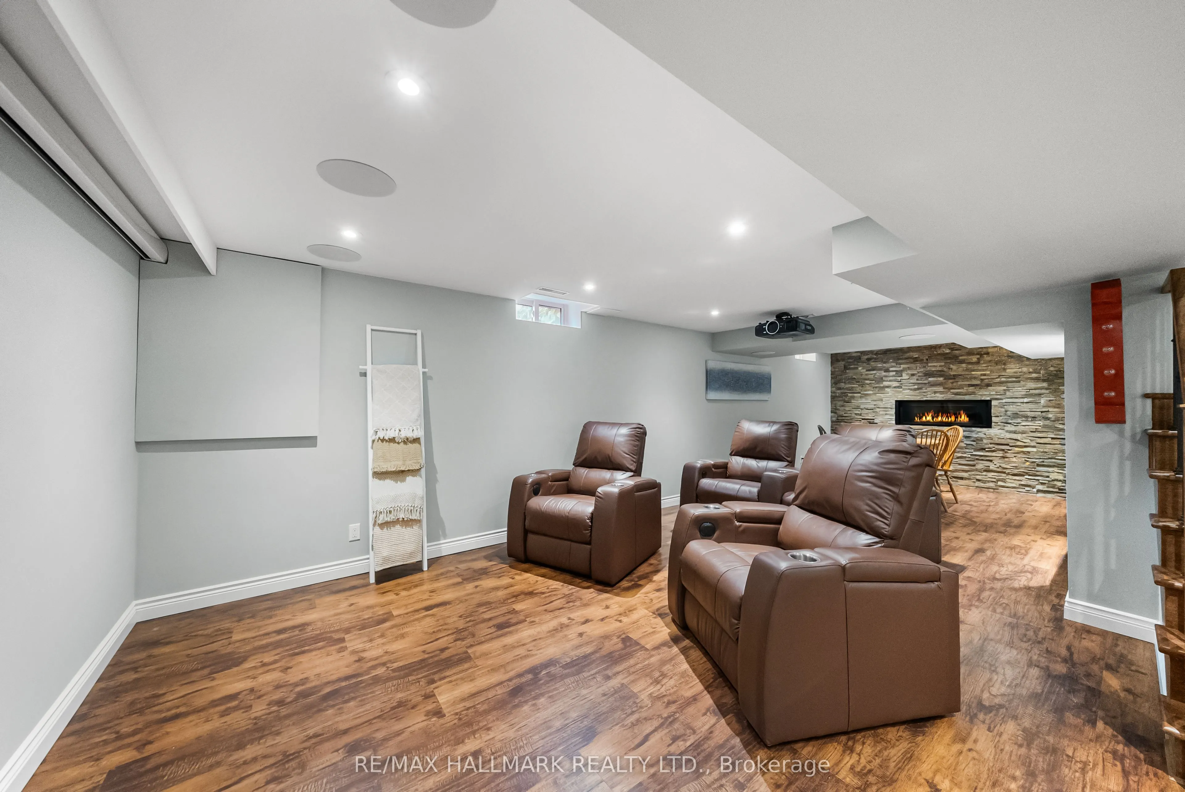 2049 Windy Oaks Drive