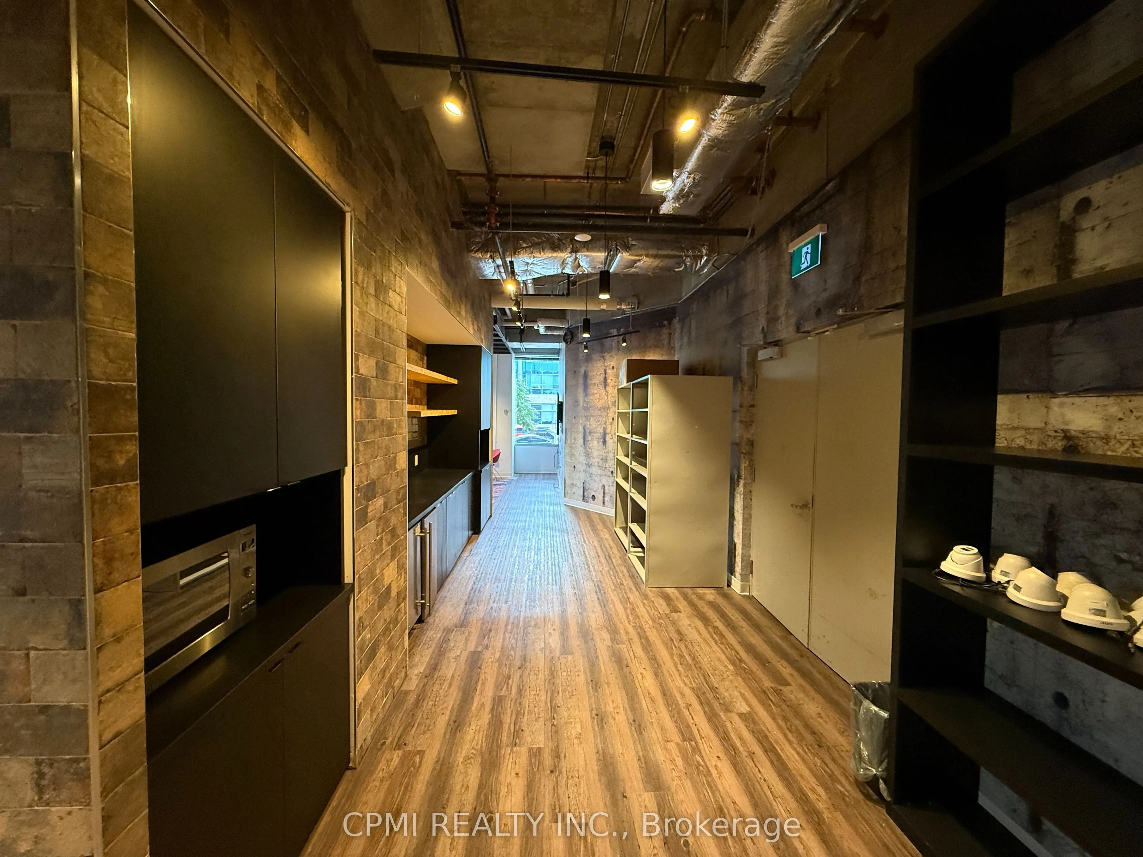 2425 Matheson Boulevard E, #125