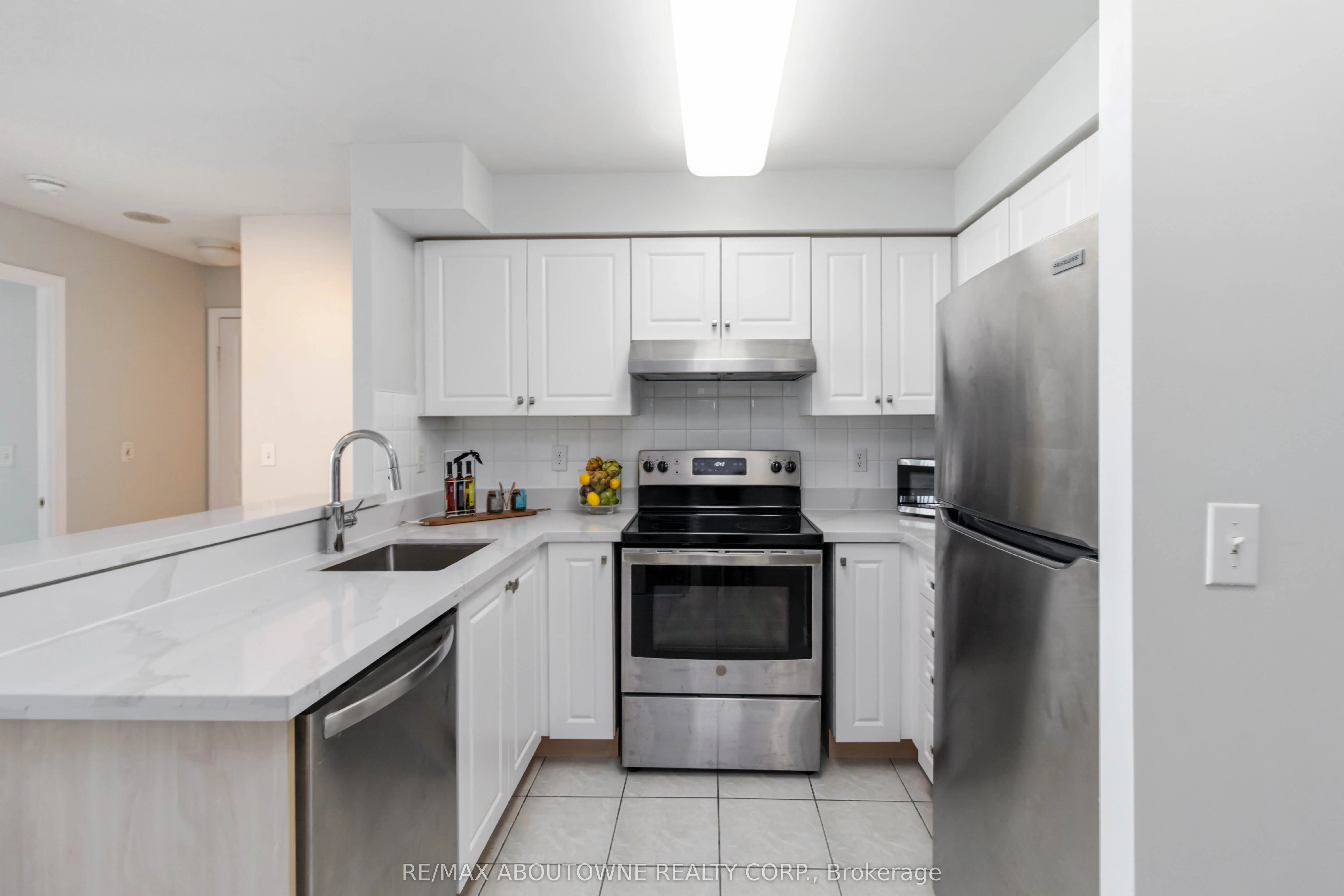 2565 Erin Centre Boulevard, #1213