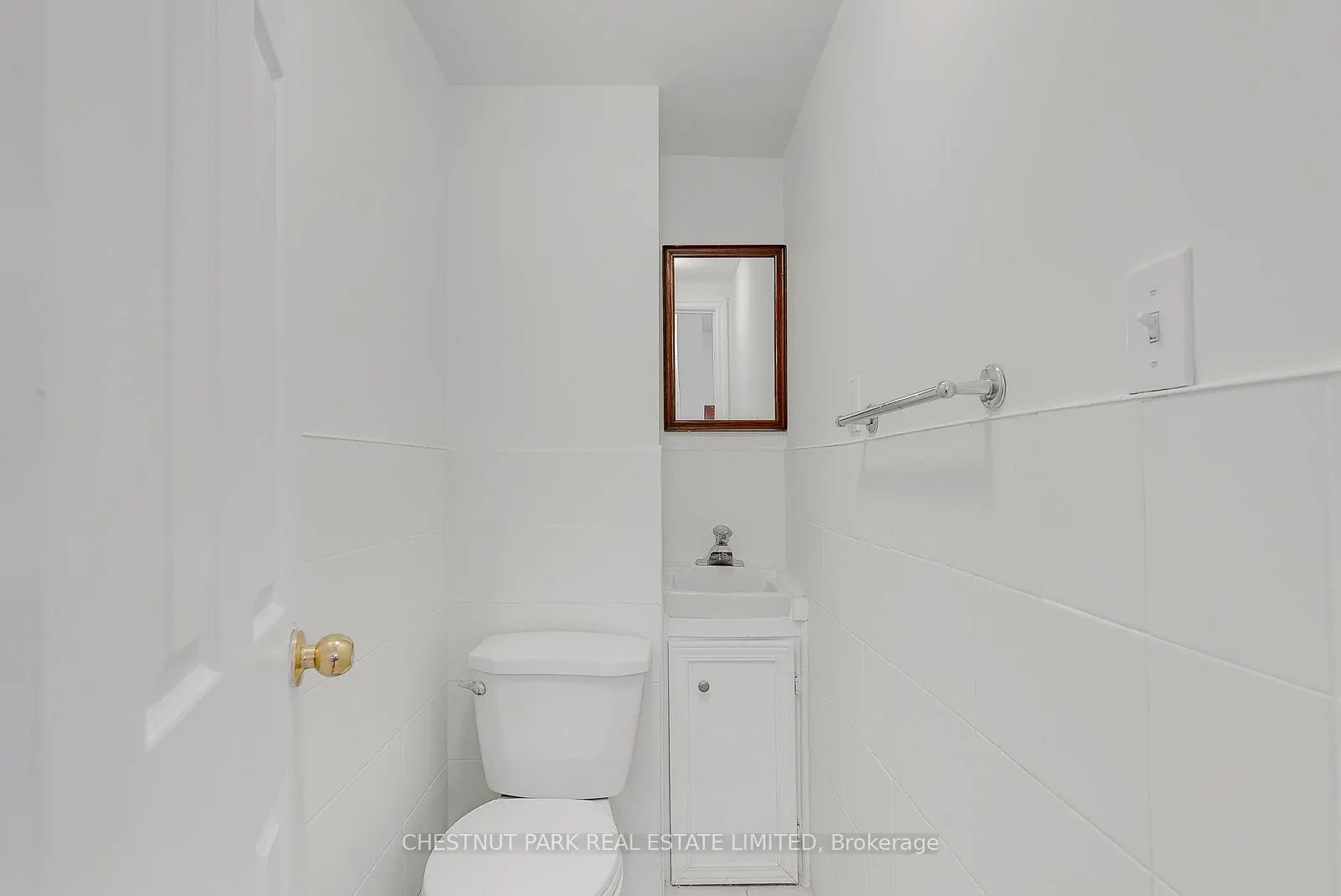 1383 Lansdowne Avenue, #Main