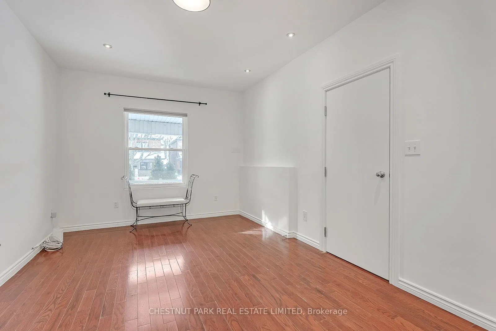 1383 Lansdowne Avenue, #Main