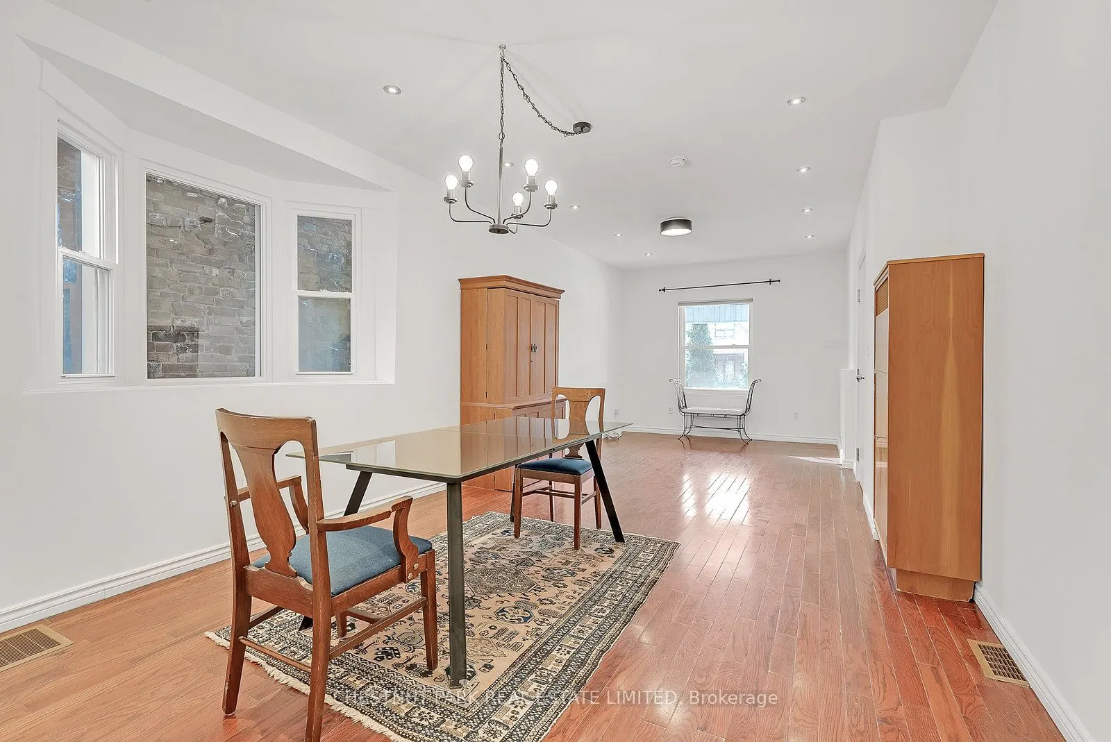 1383 Lansdowne Avenue, #Main