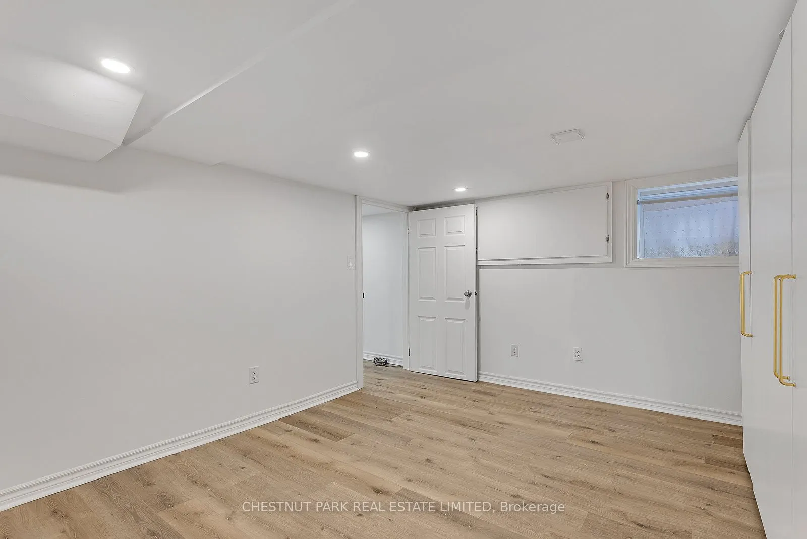 1383 Lansdowne Avenue, #Main