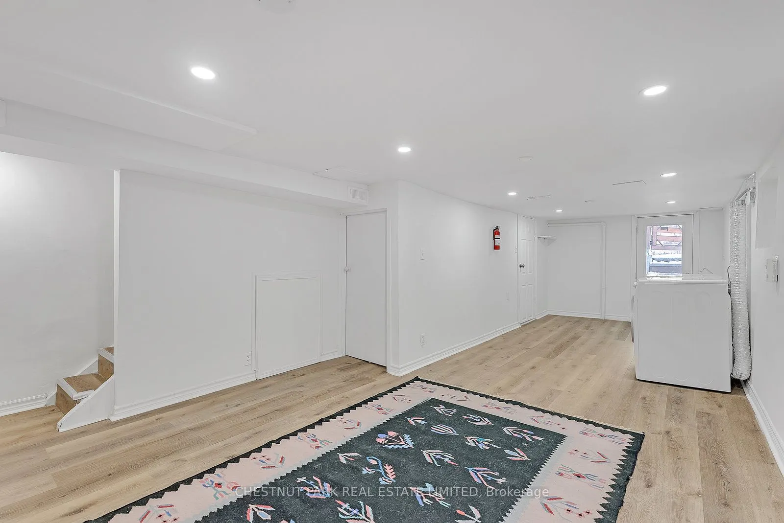 1383 Lansdowne Avenue, #Main