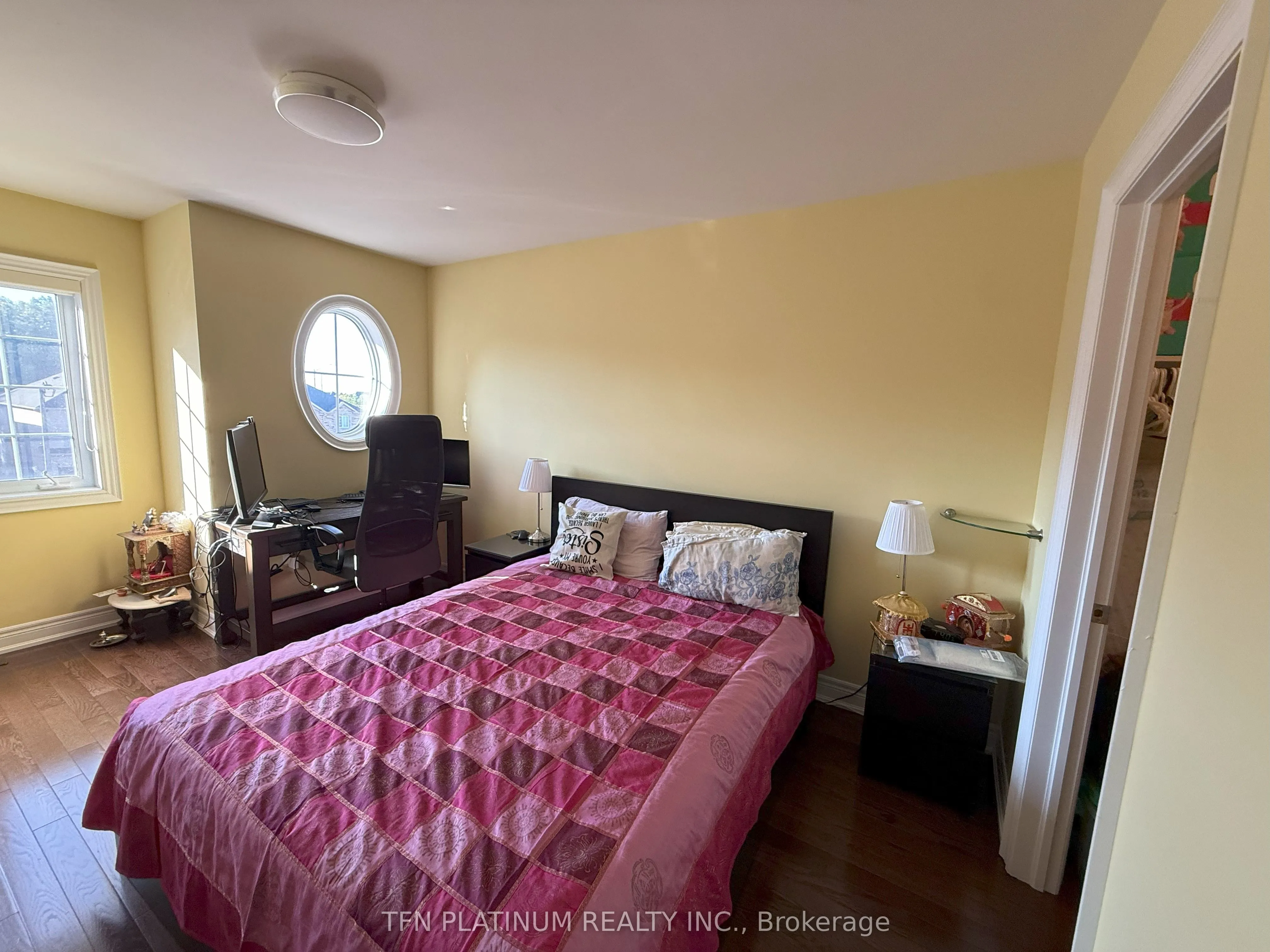 487 Briggs Court