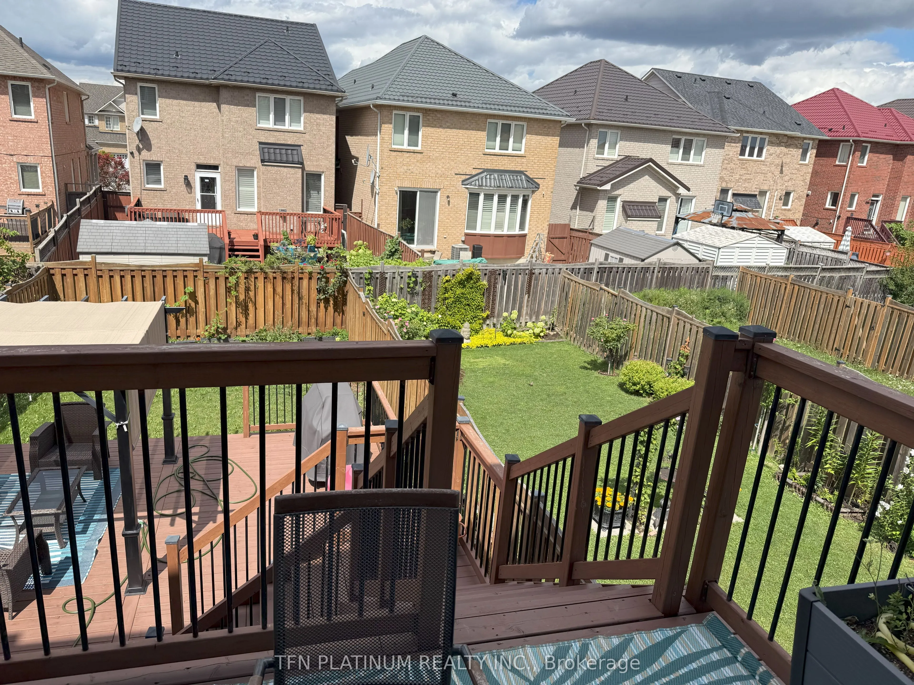 487 Briggs Court