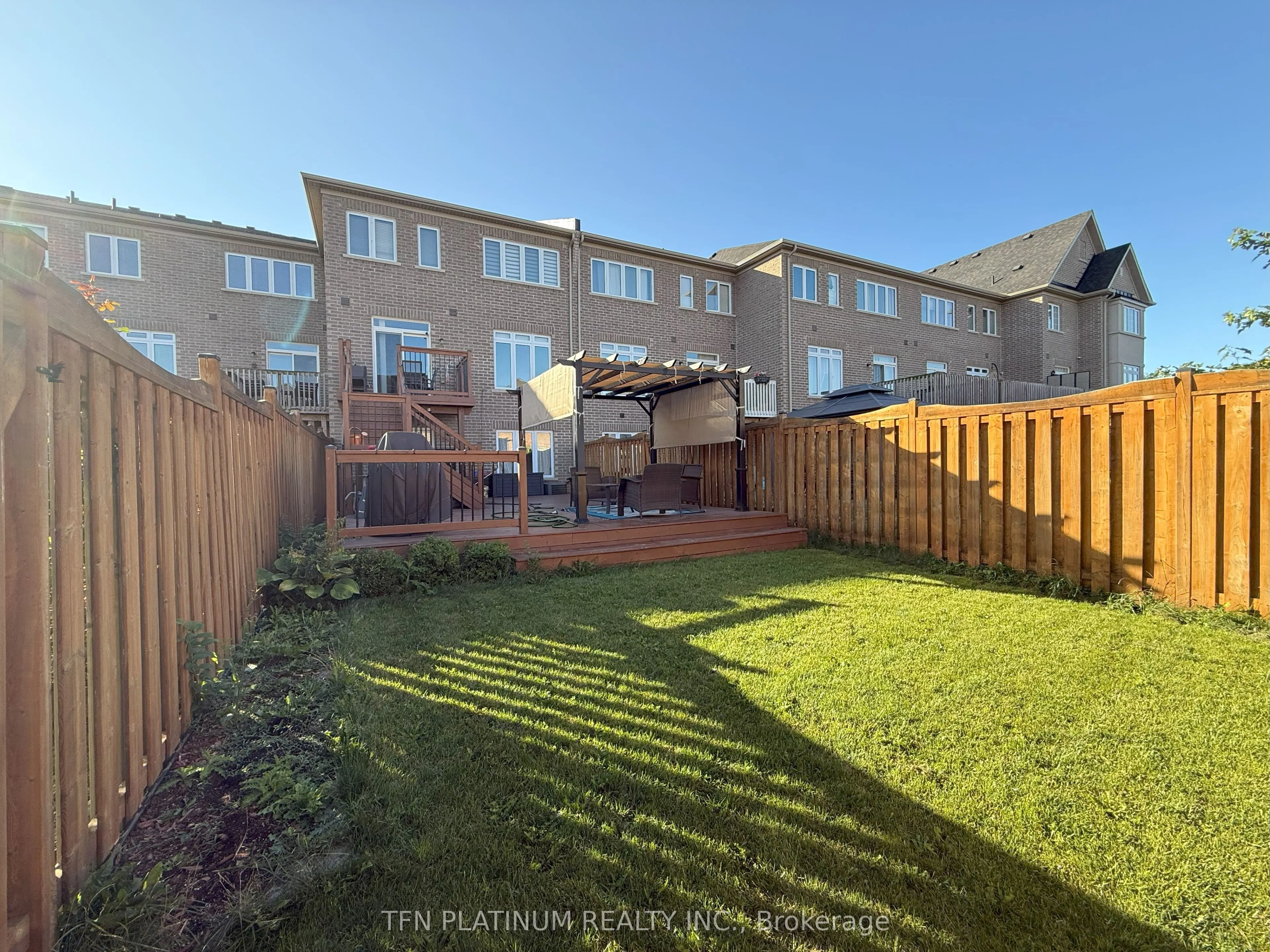 487 Briggs Court
