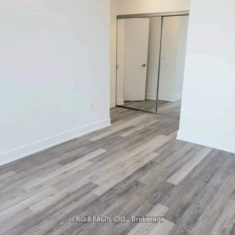 30 Shore Breeze Drive, #1322