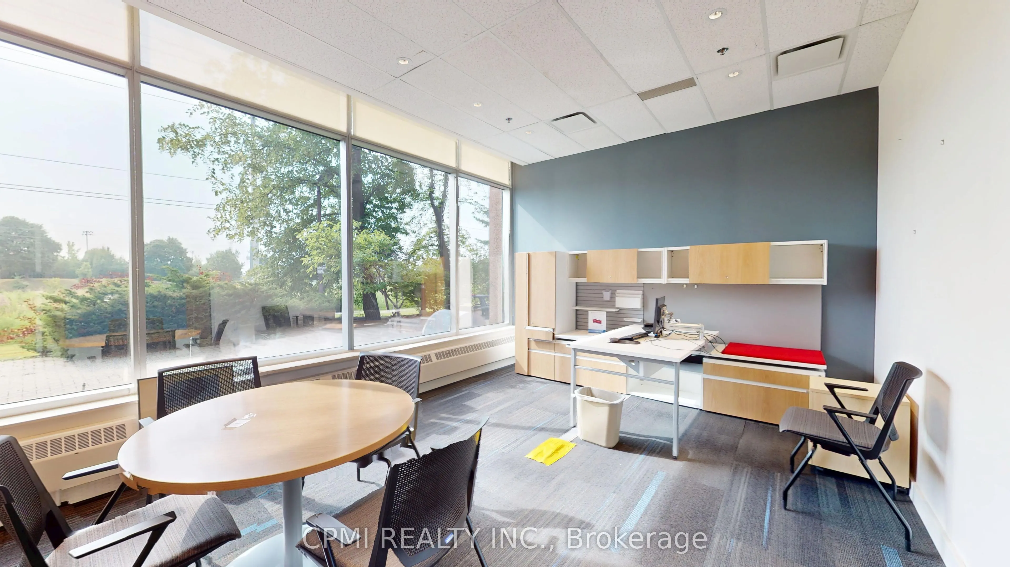 2630 Skymark Avenue, #101