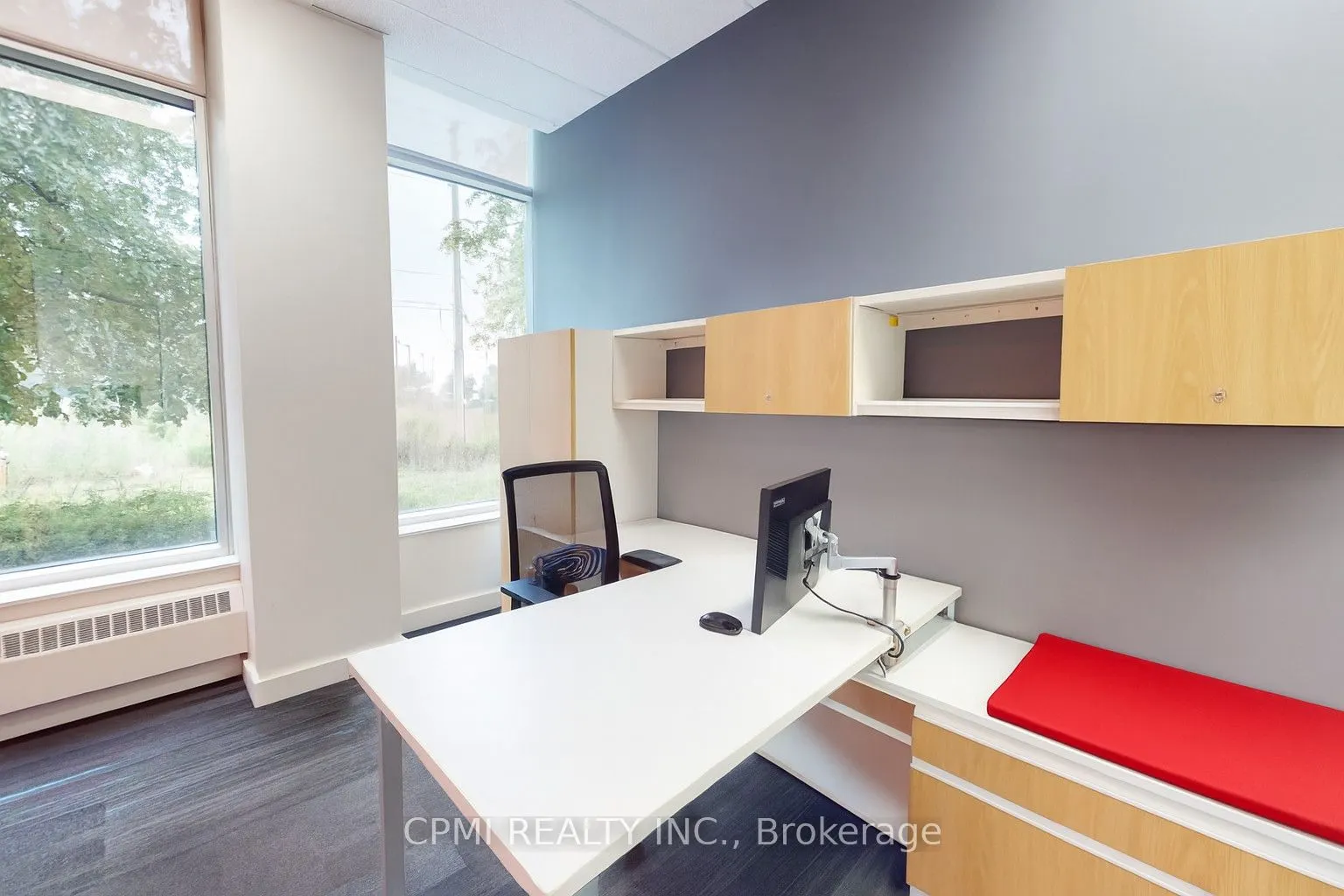 2630 Skymark Avenue, #101