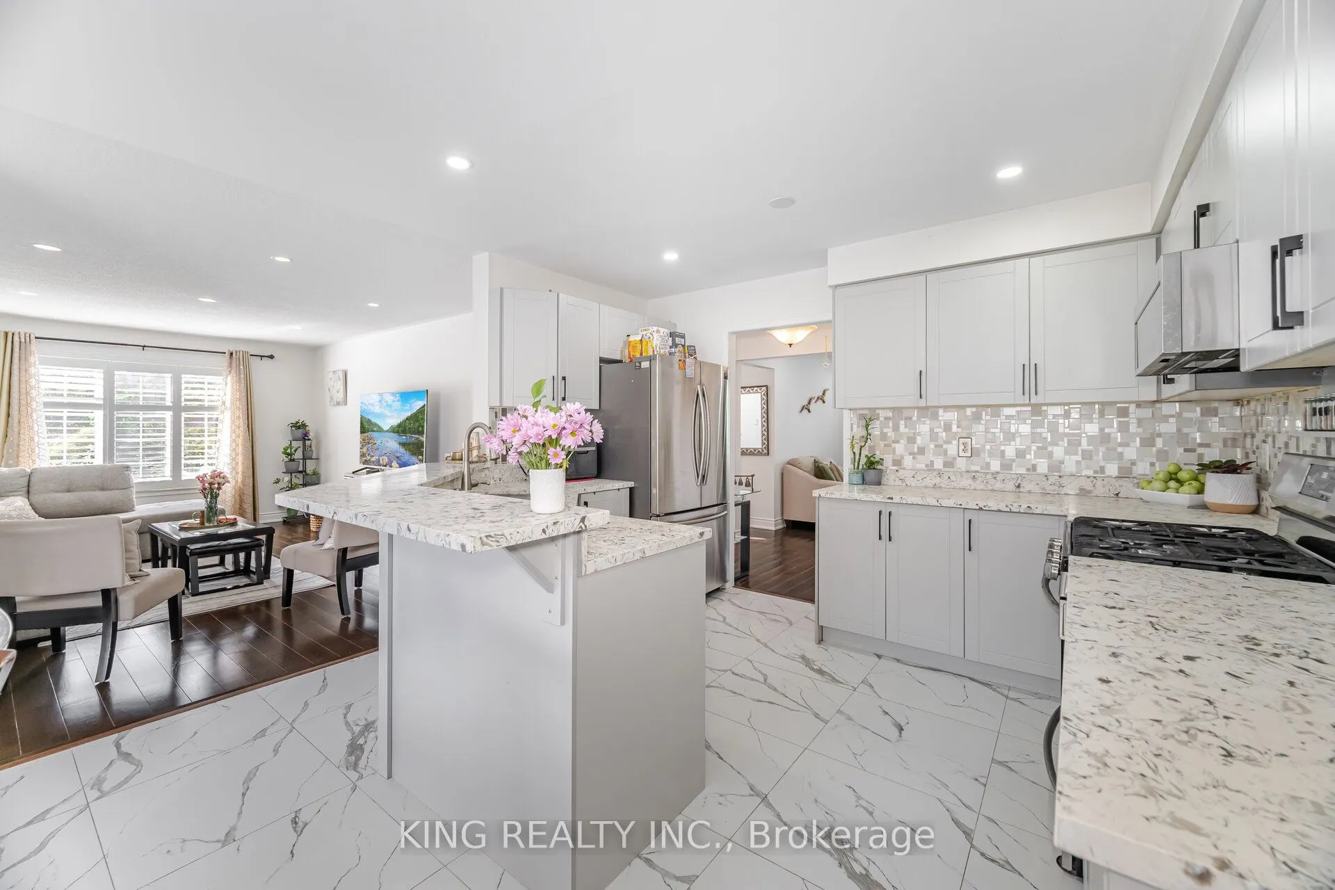 89 Crystal Glen Crescent