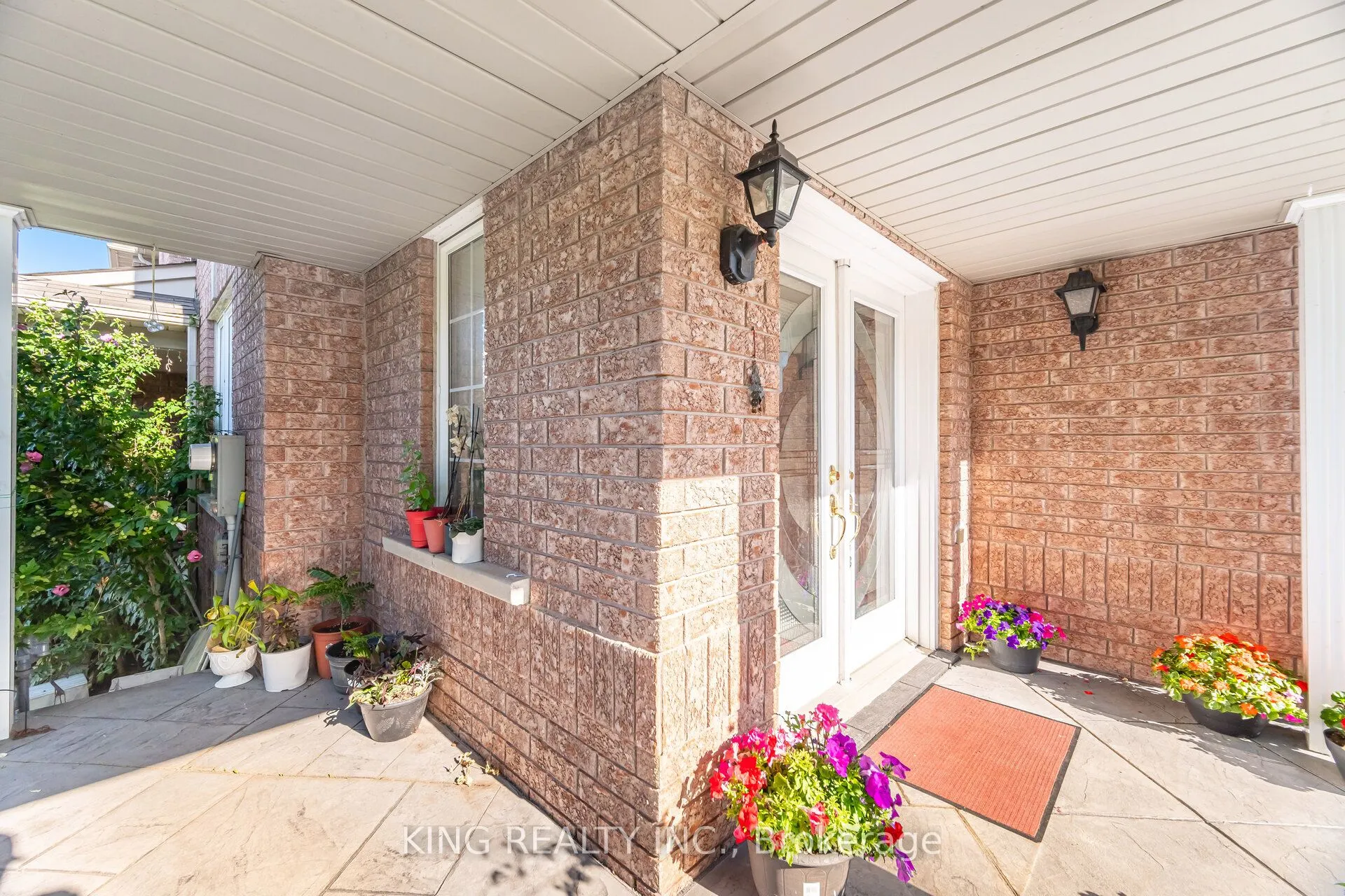 89 Crystal Glen Crescent