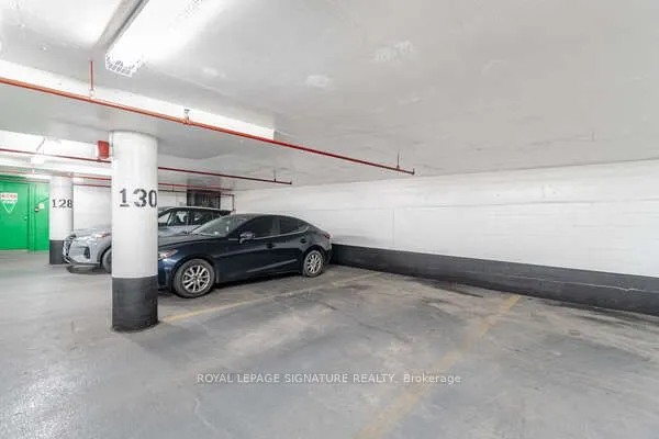 541 Blackthorn Avenue, #1110