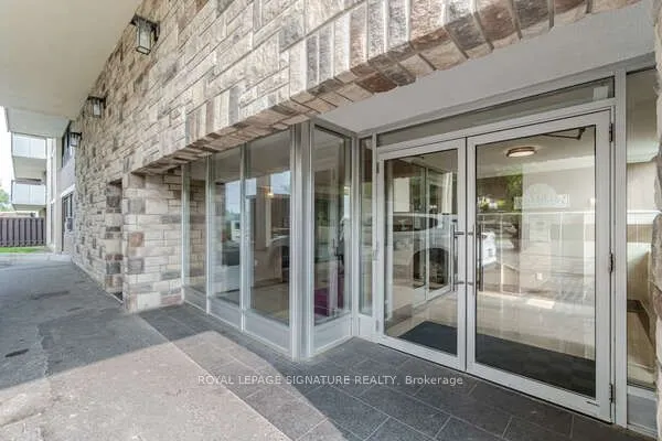 541 Blackthorn Avenue, #1110