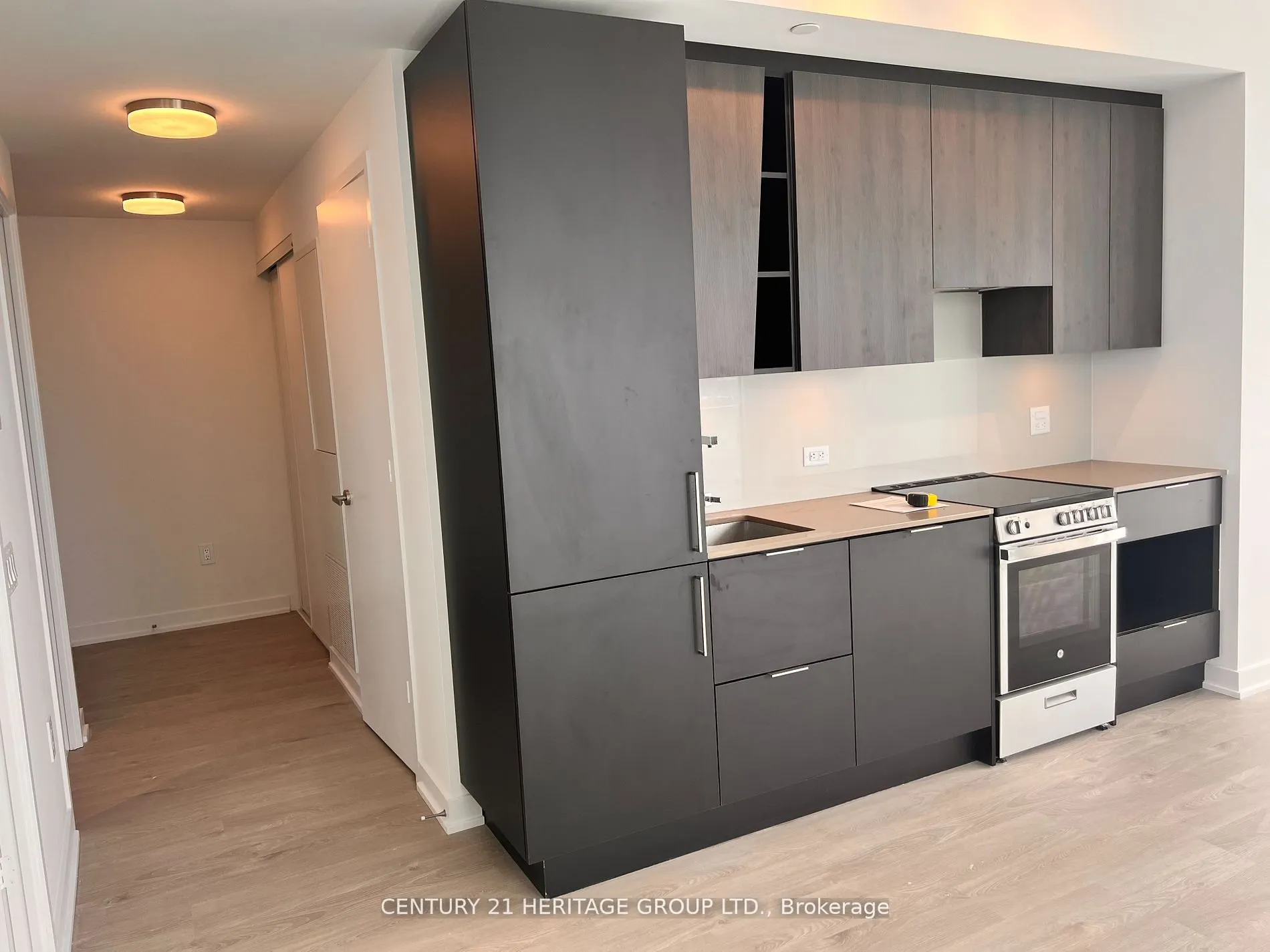 3900 Confederation Parkway, #4009