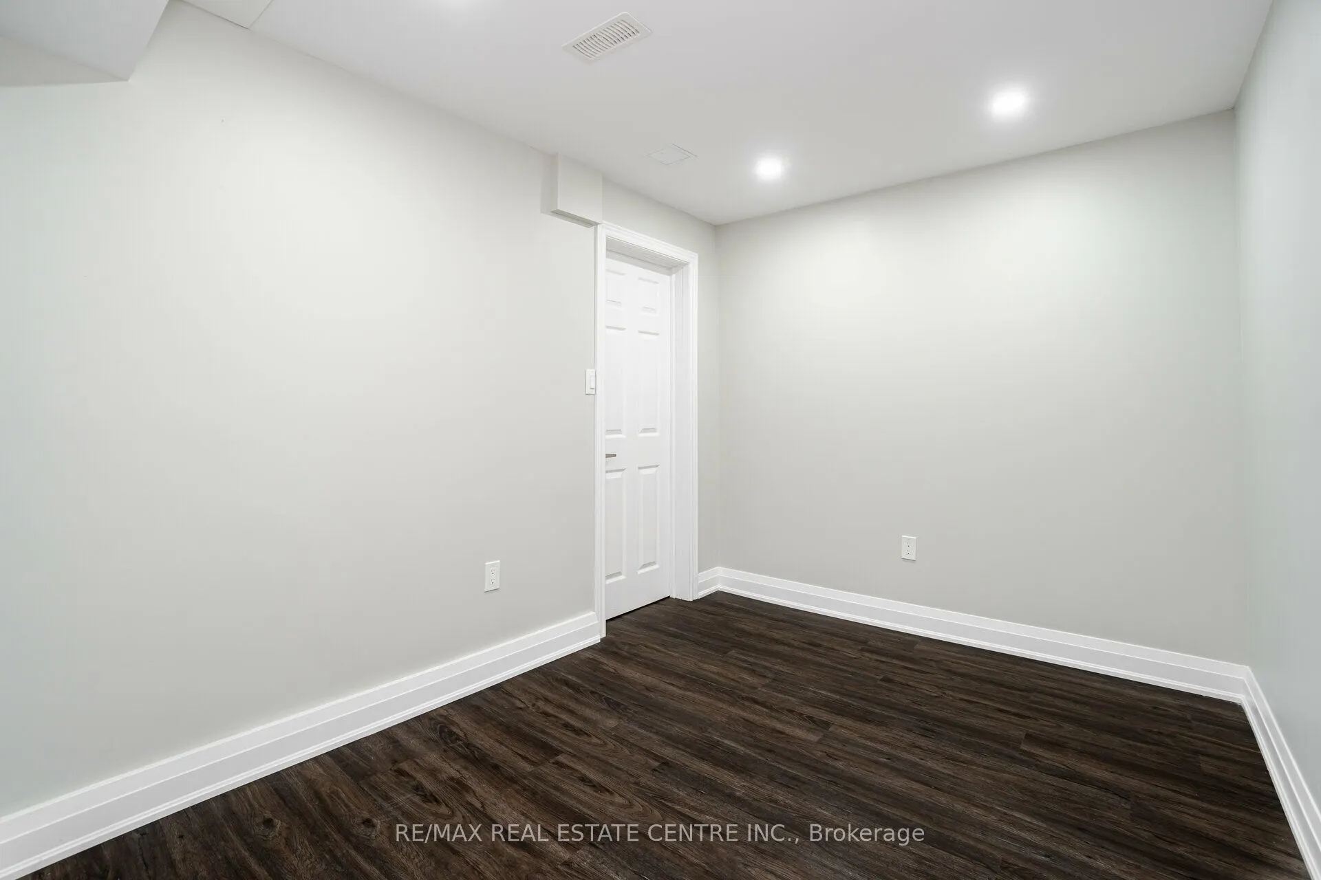 268 Giddings Crescent, #Basement