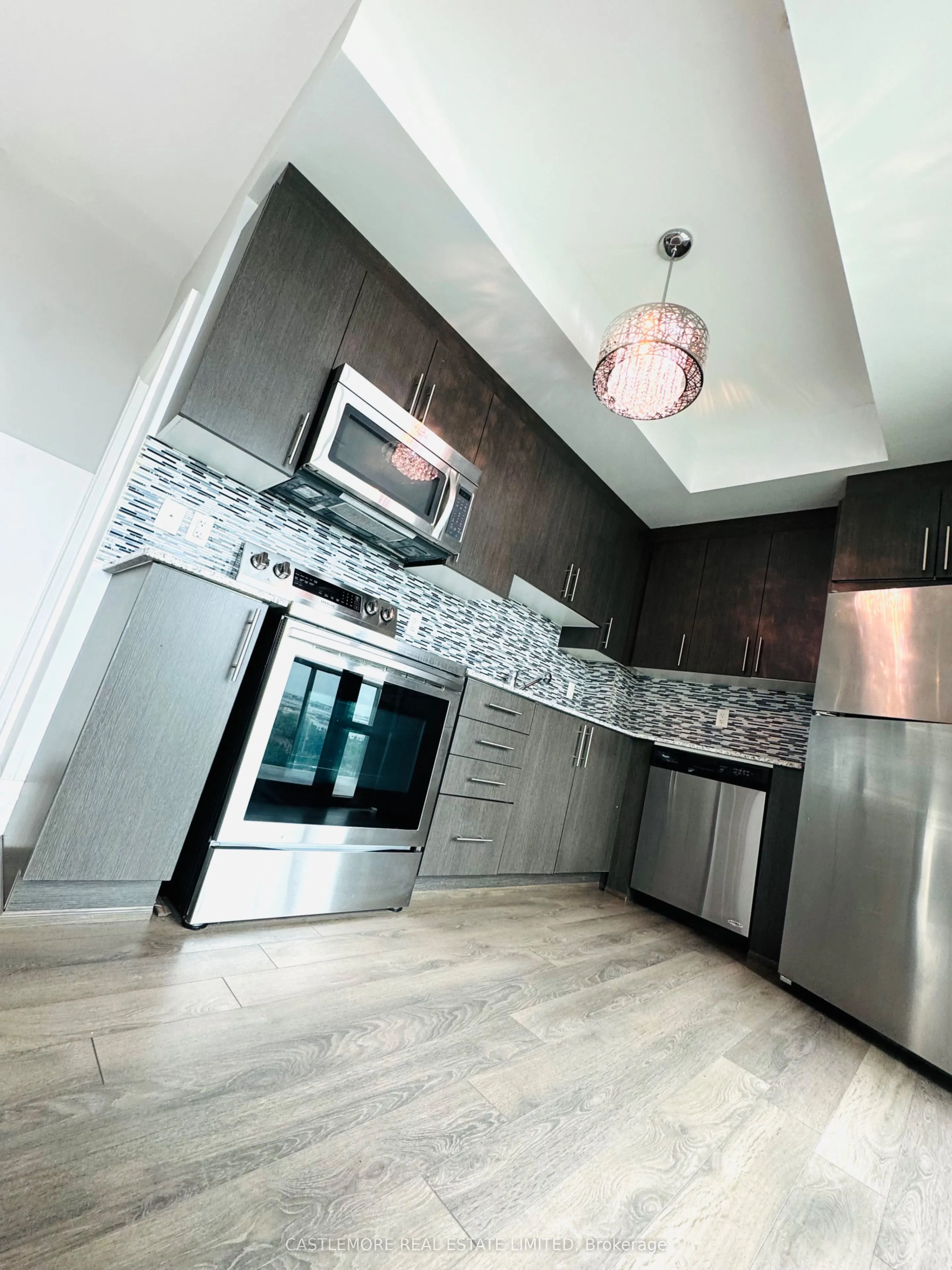 45 Yorkland Boulevard, #808