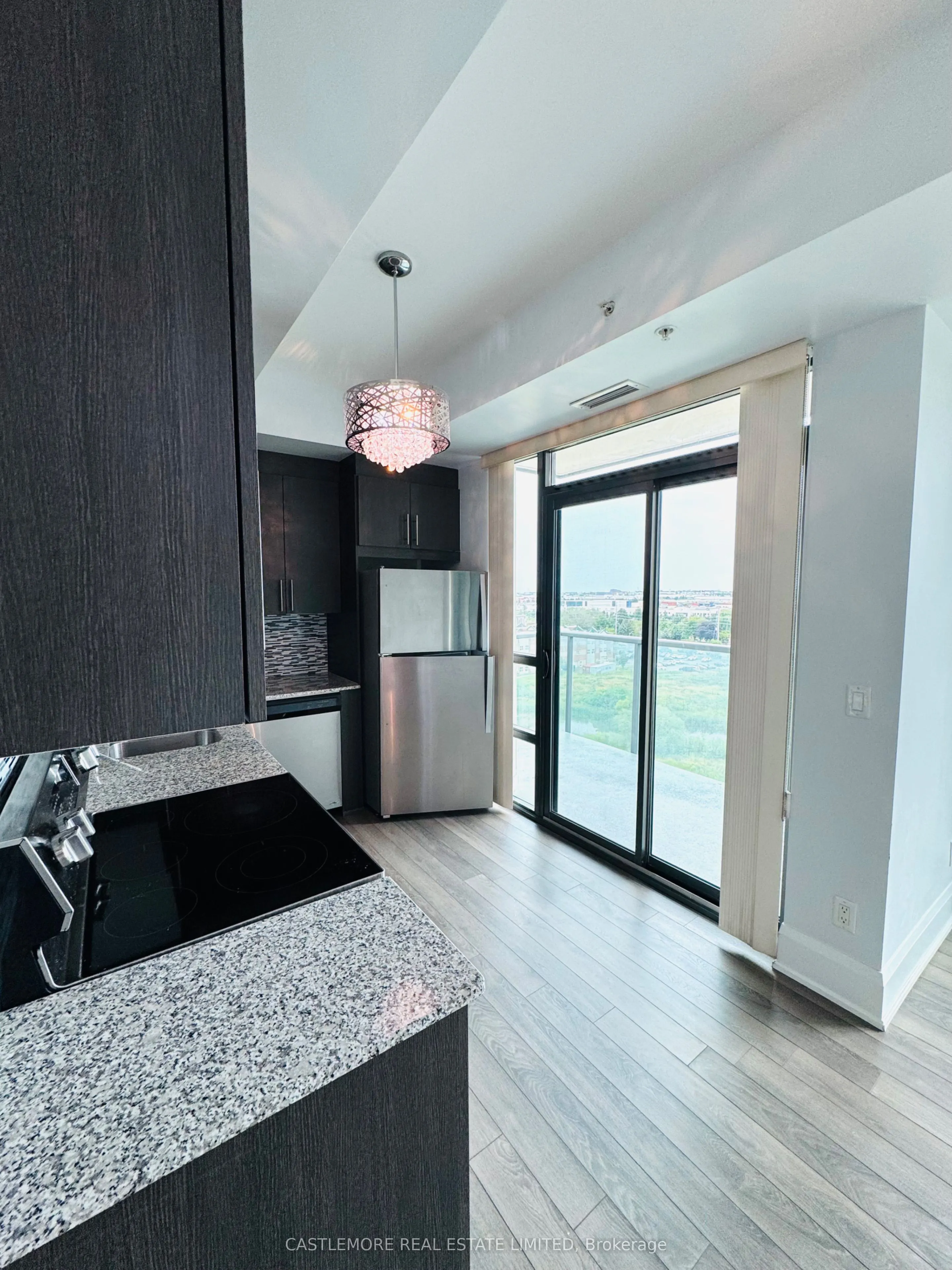 45 Yorkland Boulevard, #808