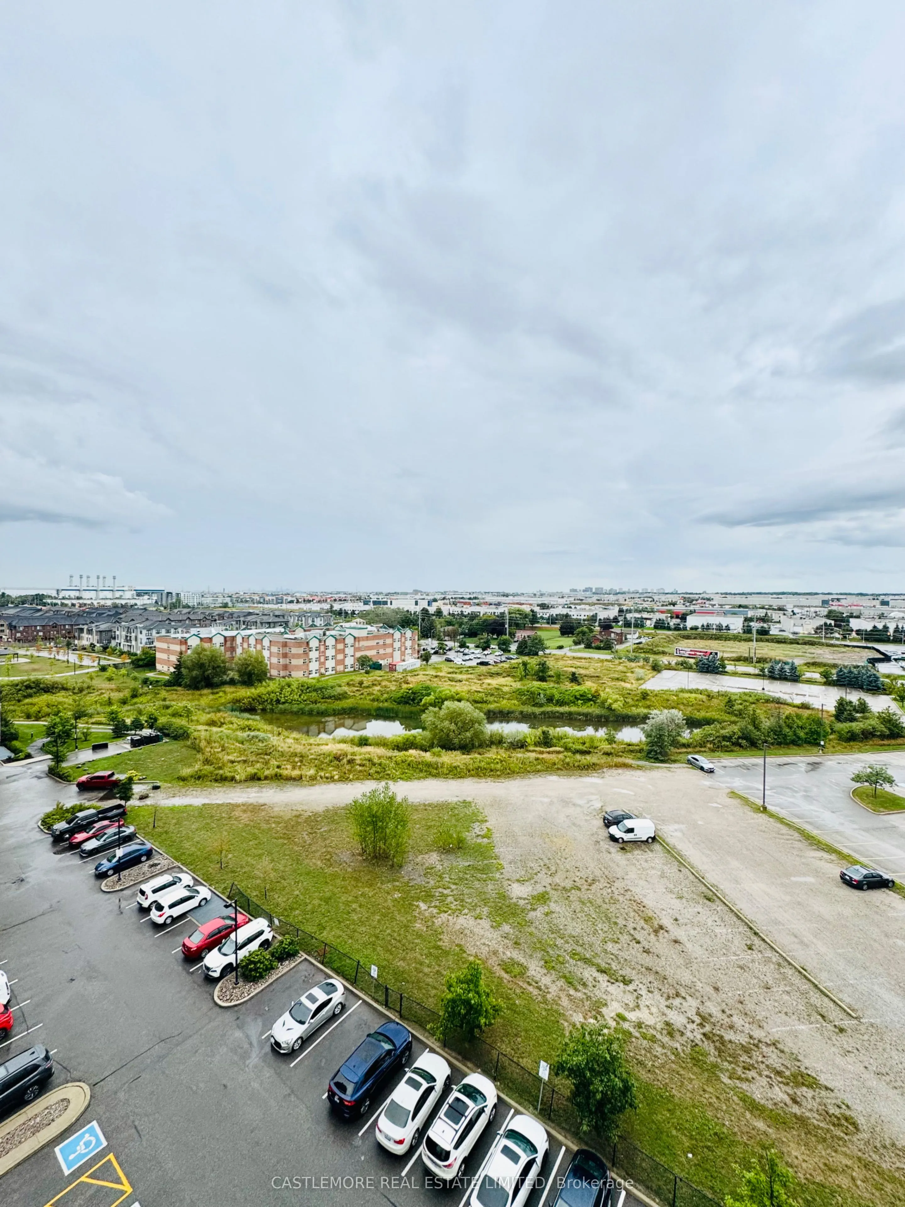 45 Yorkland Boulevard, #808