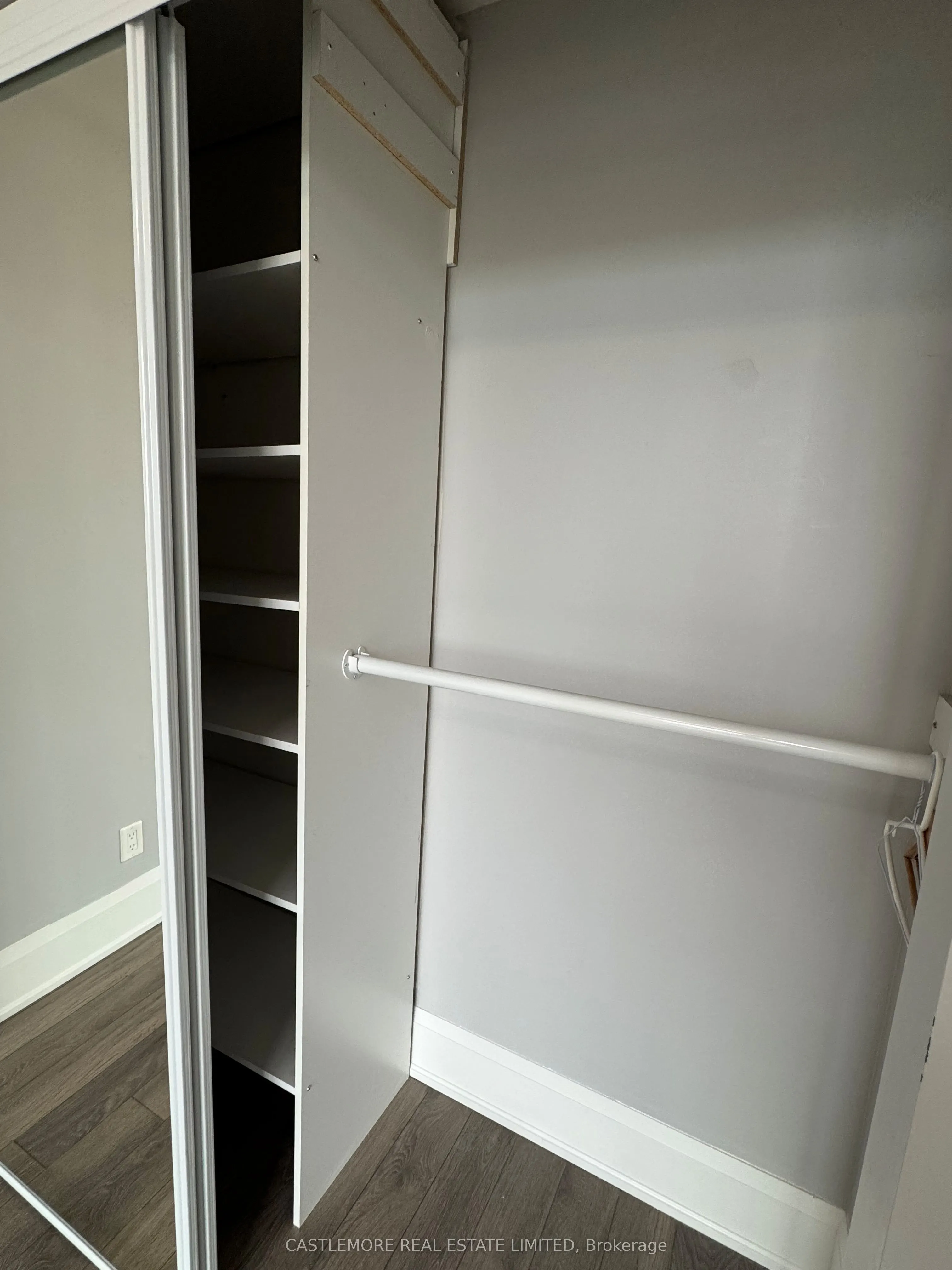 45 Yorkland Boulevard, #808