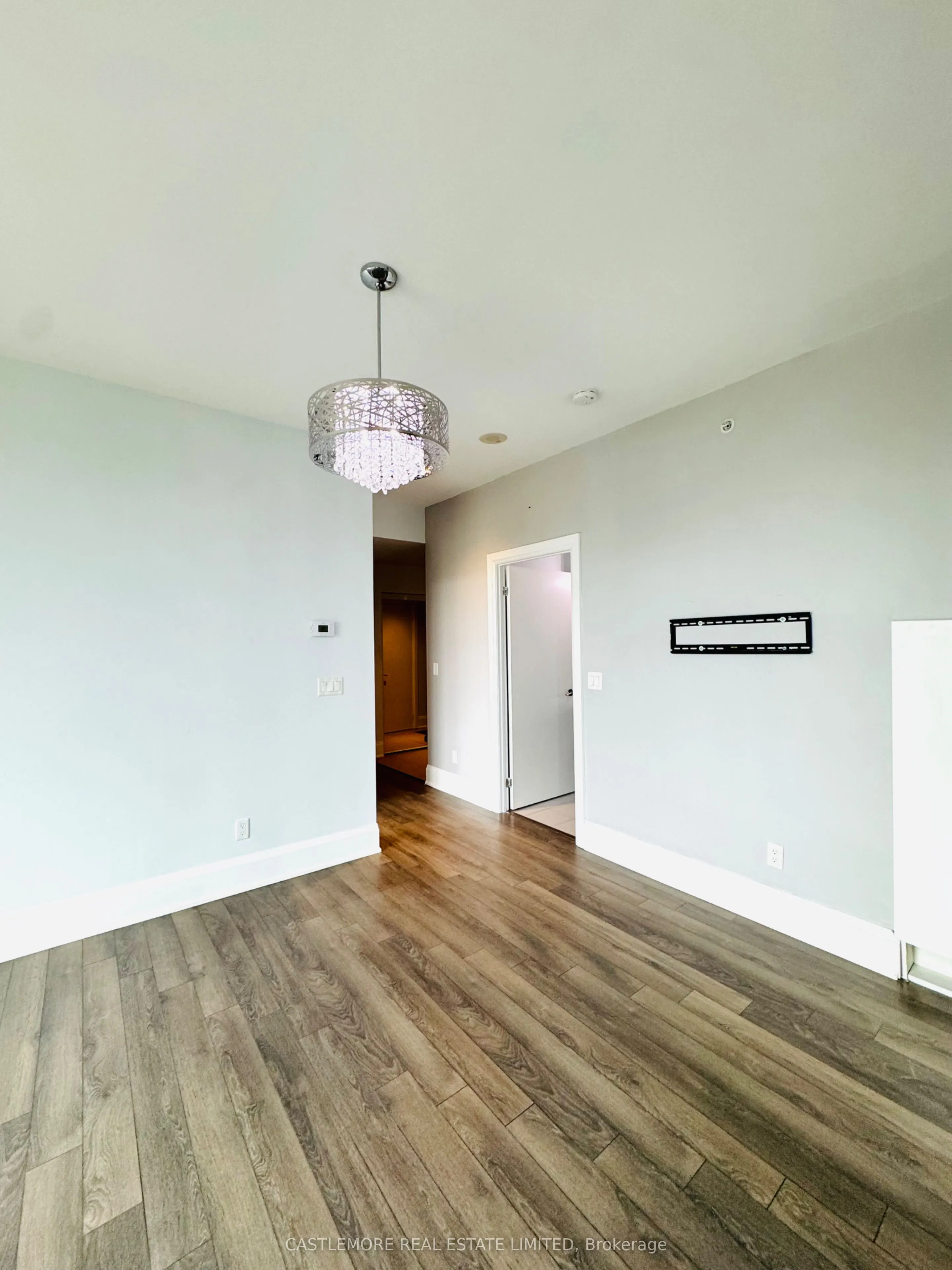 45 Yorkland Boulevard, #808