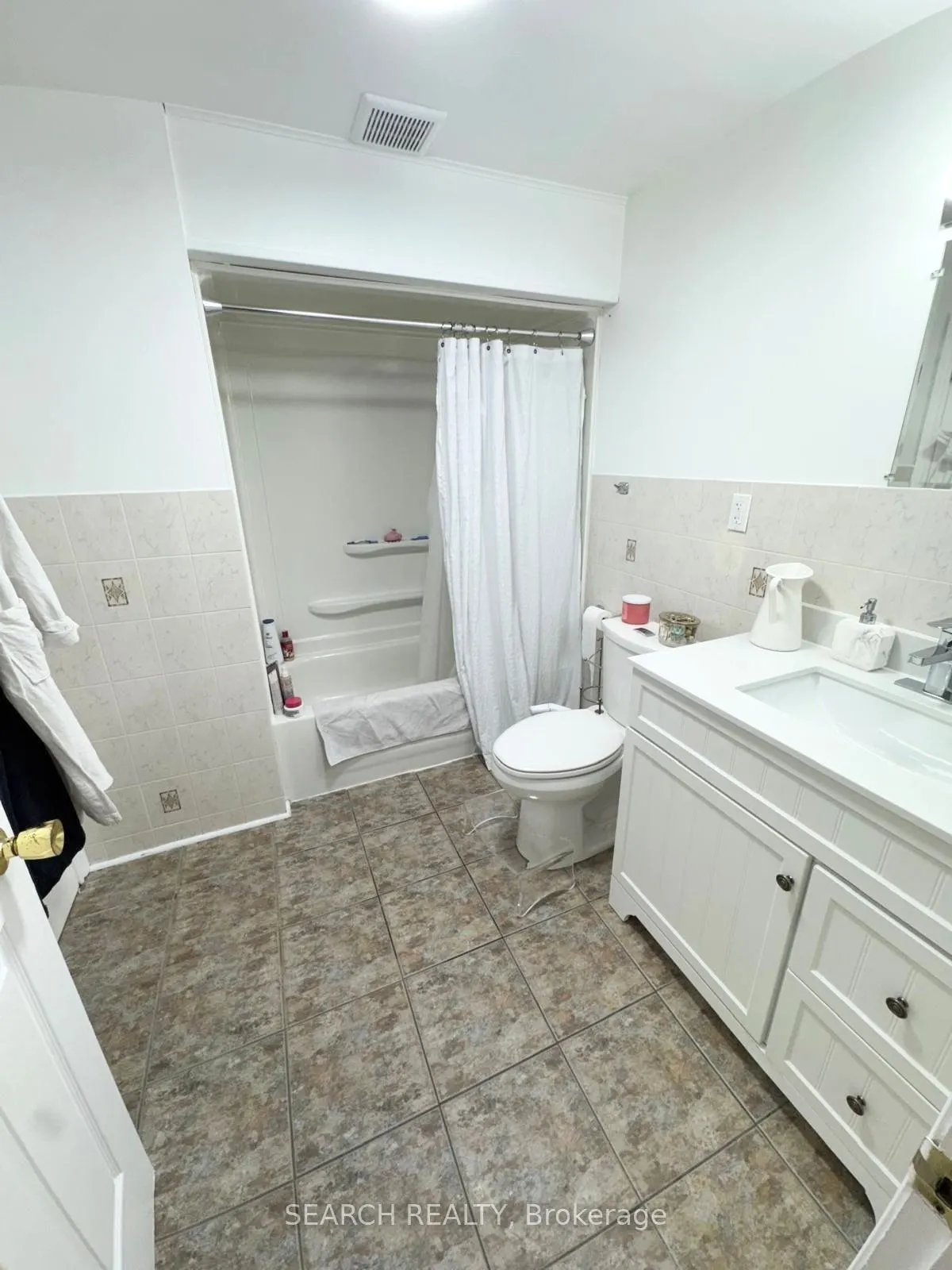 1010 White Clover Way, #Basement Apt