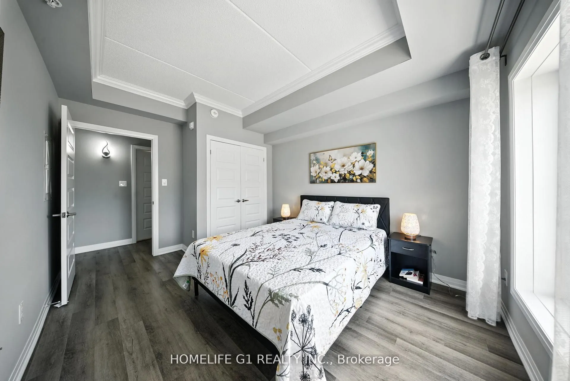 610 Farmstead Drive, #215