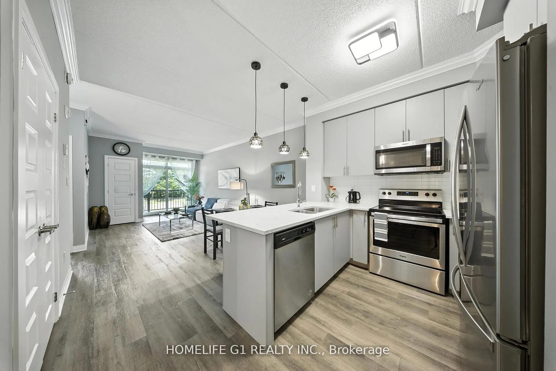 610 Farmstead Drive, #215