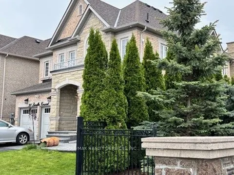 28 Lavallee Crescent