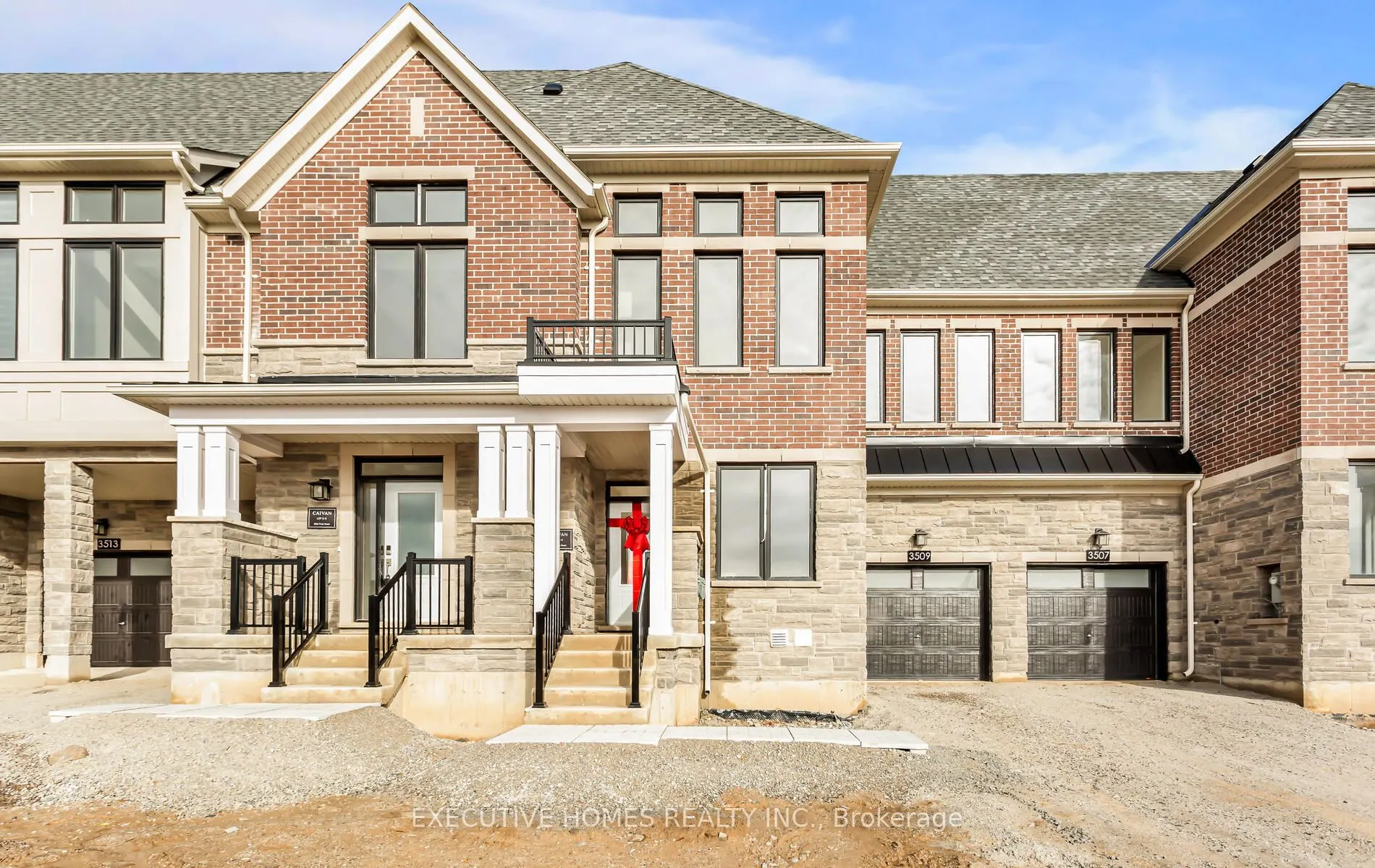 3509 Post Road
