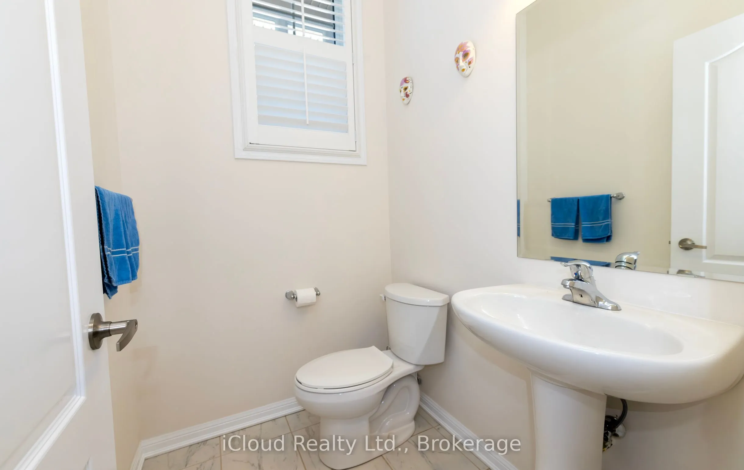 4 Robert Parkinson Drive