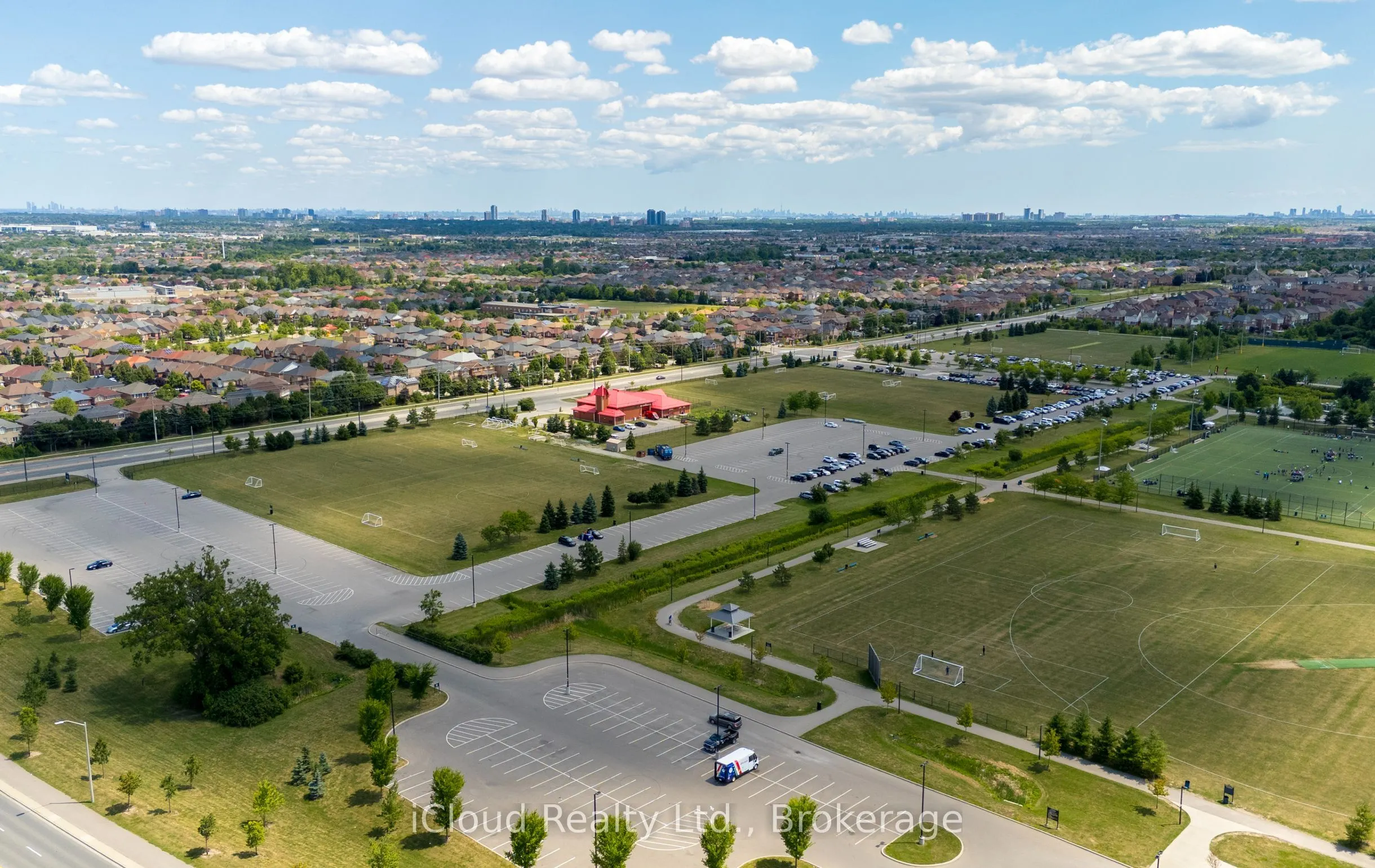 4 Robert Parkinson Drive