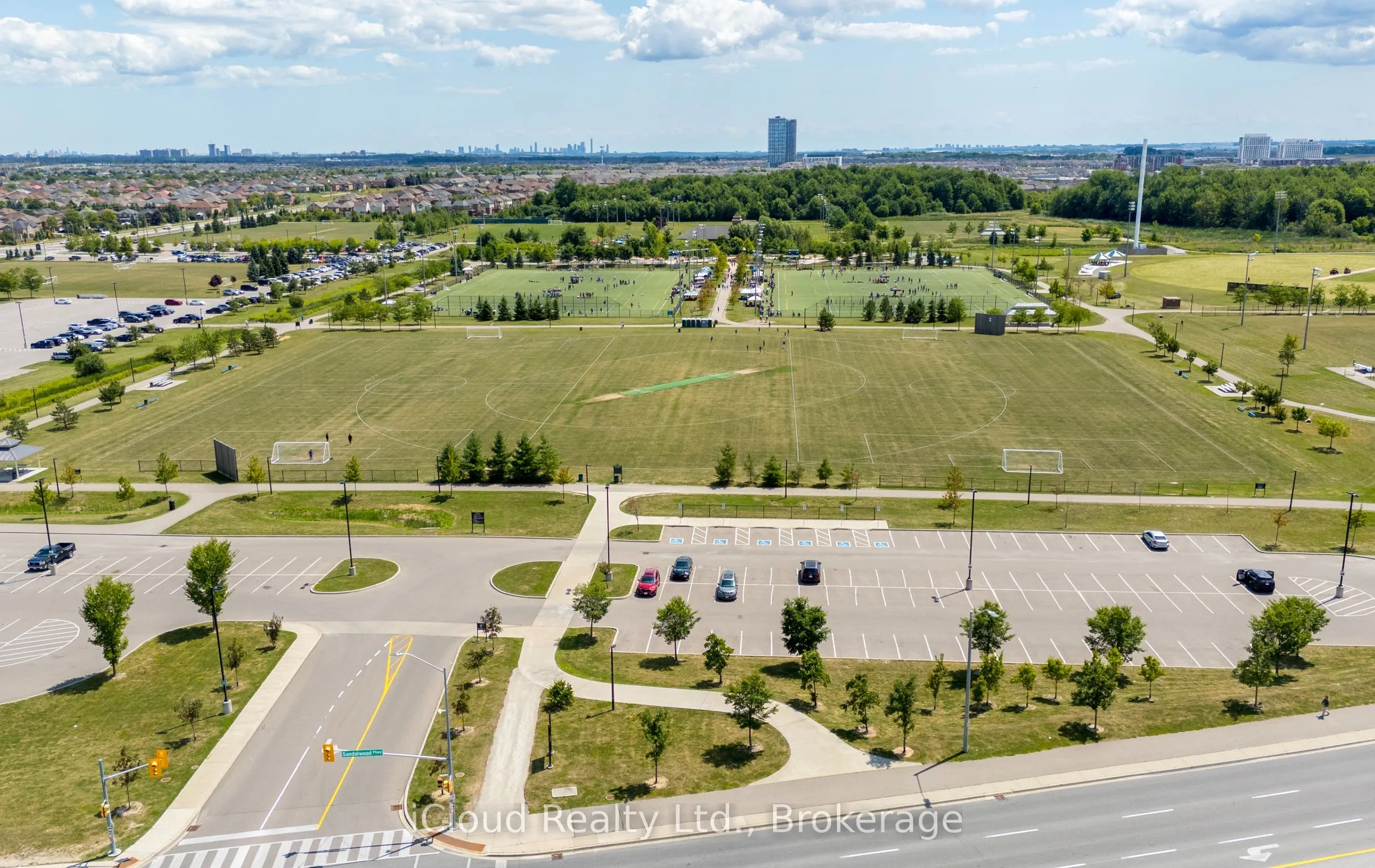4 Robert Parkinson Drive
