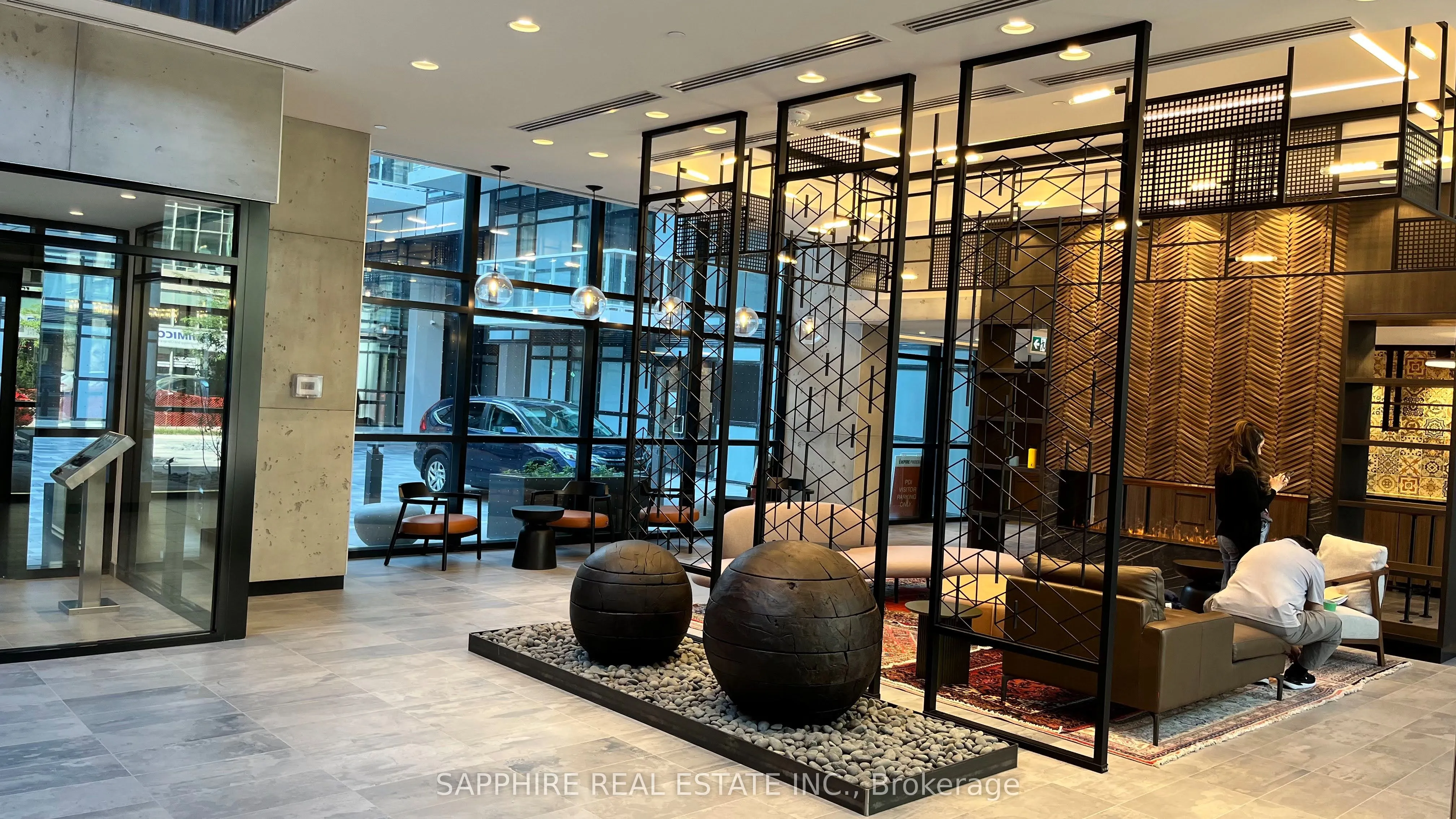 251 Manitoba Street, #617