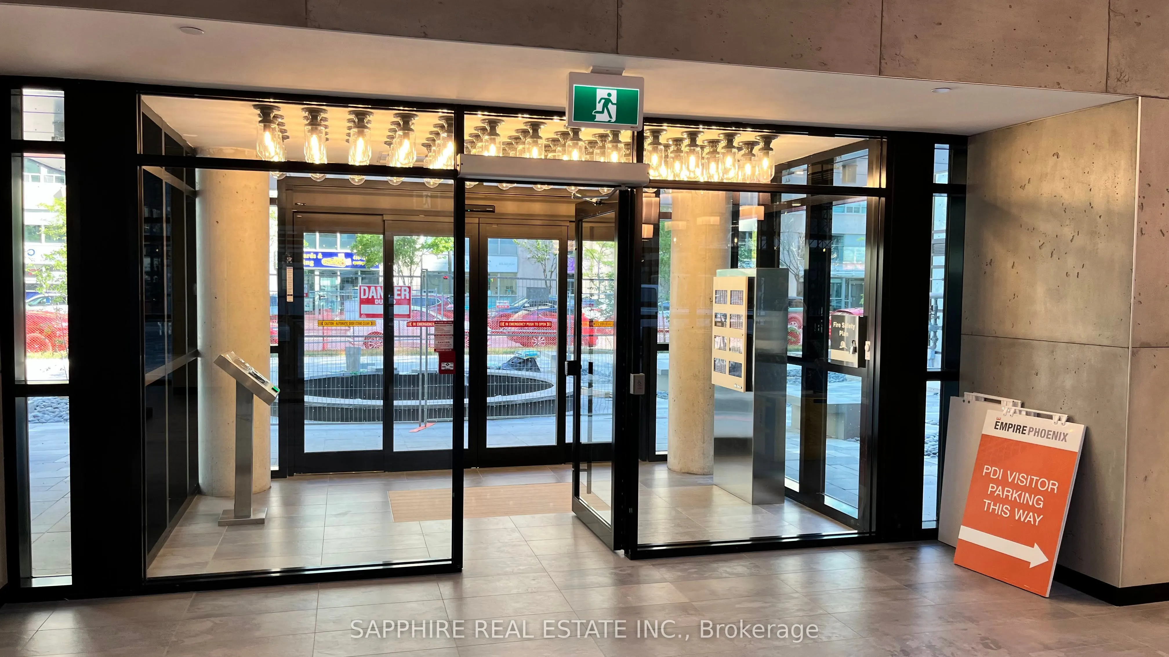 251 Manitoba Street, #617