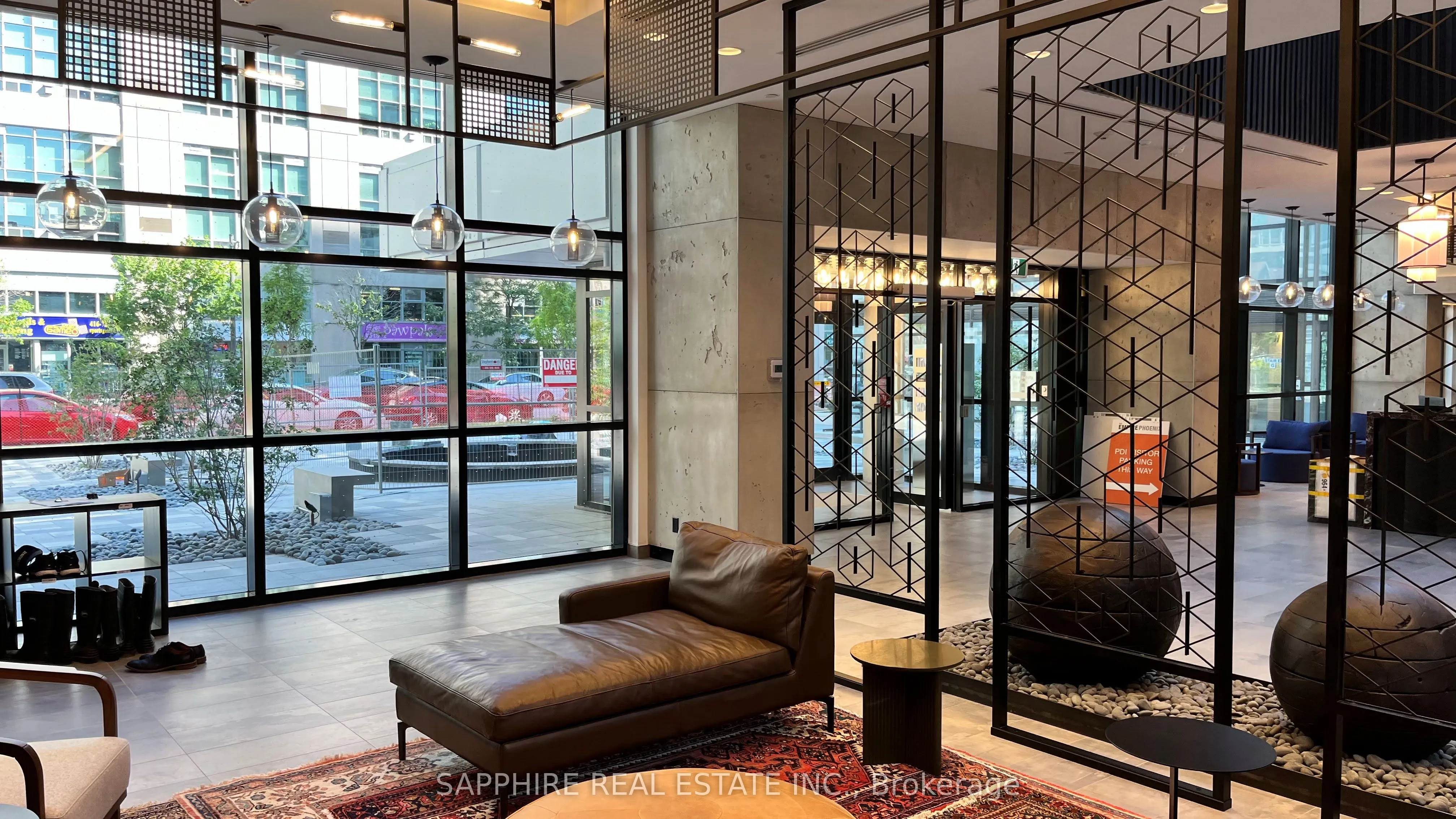 251 Manitoba Street, #617