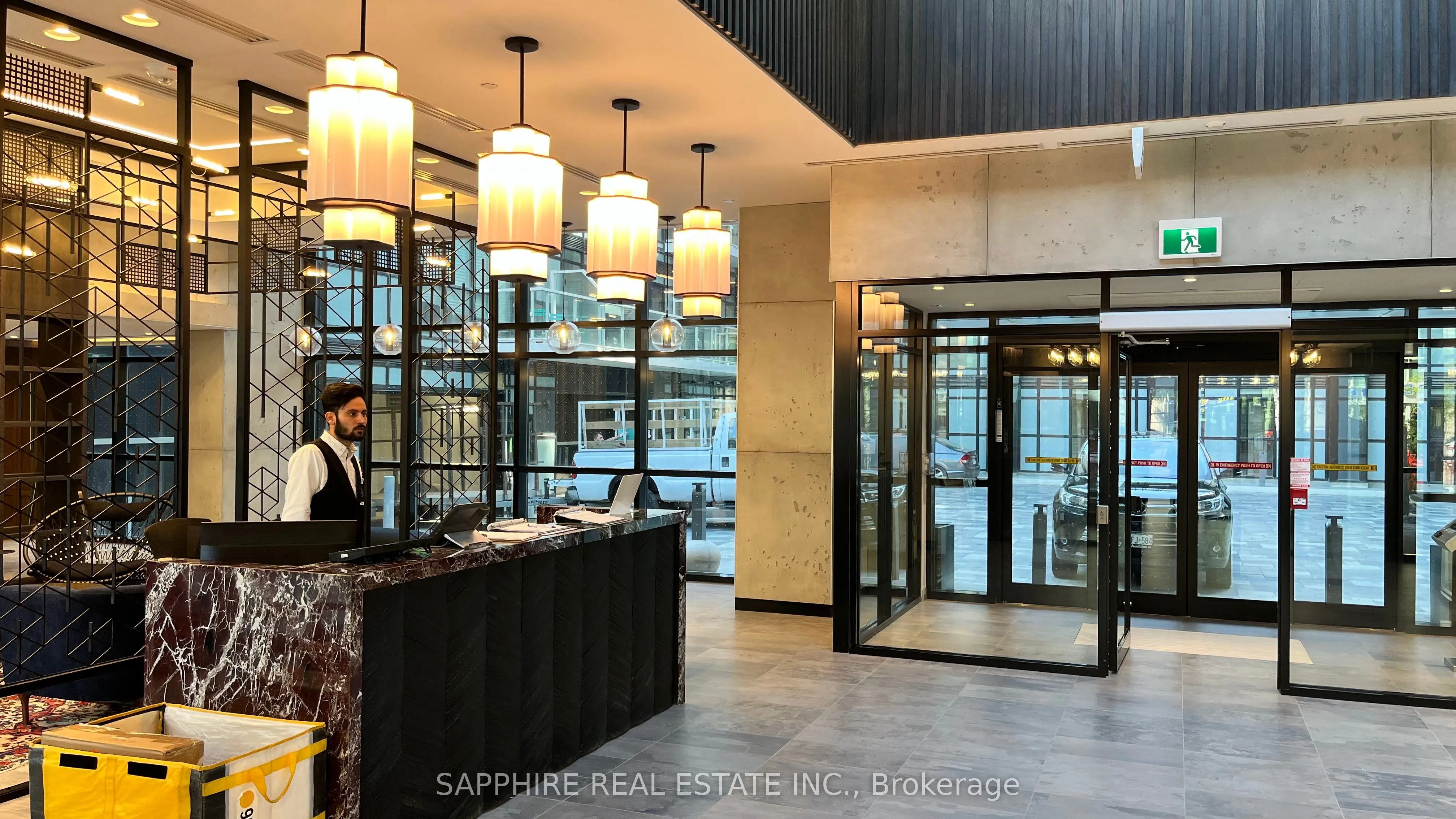 251 Manitoba Street, #617