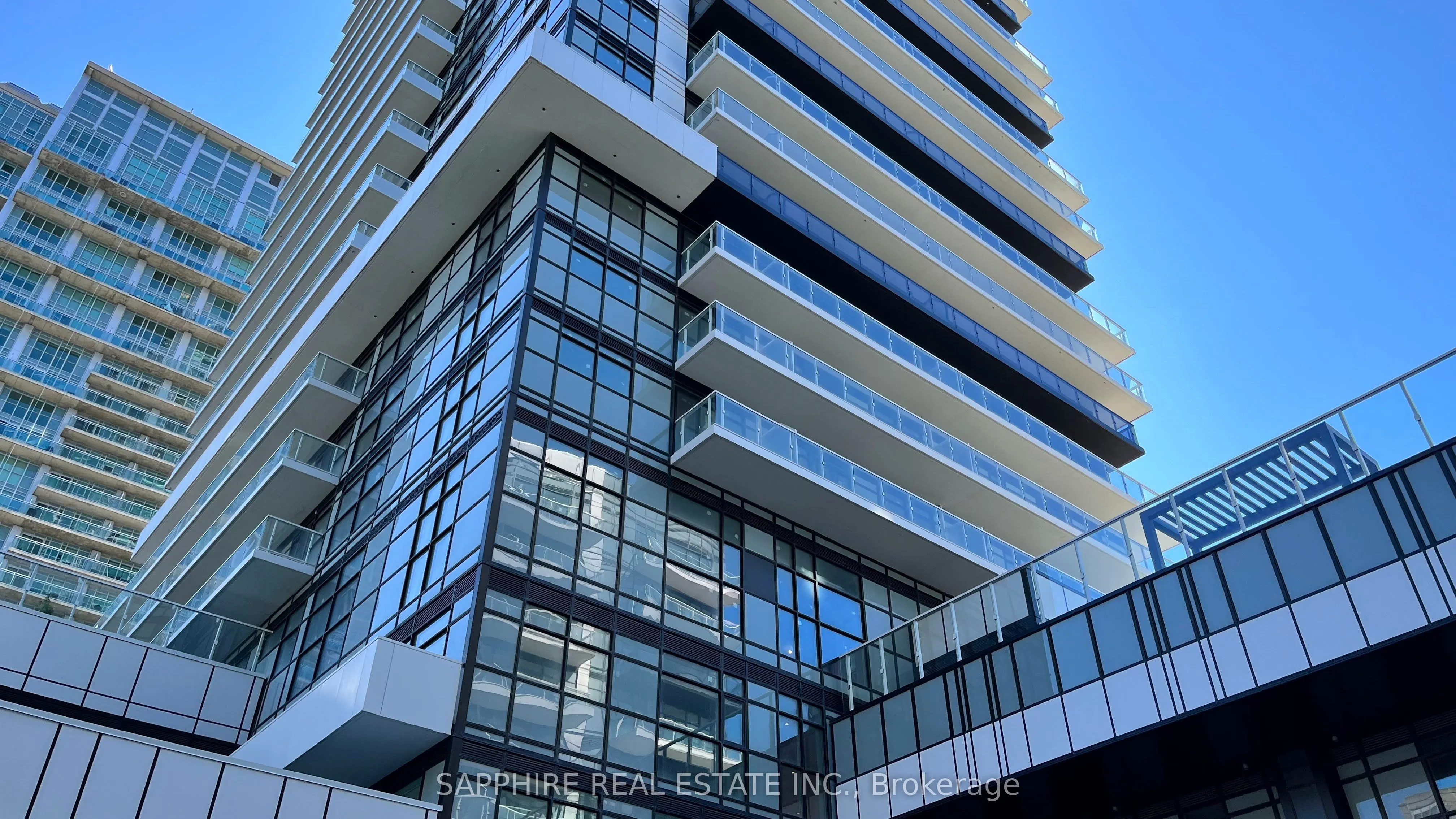 251 Manitoba Street, #617
