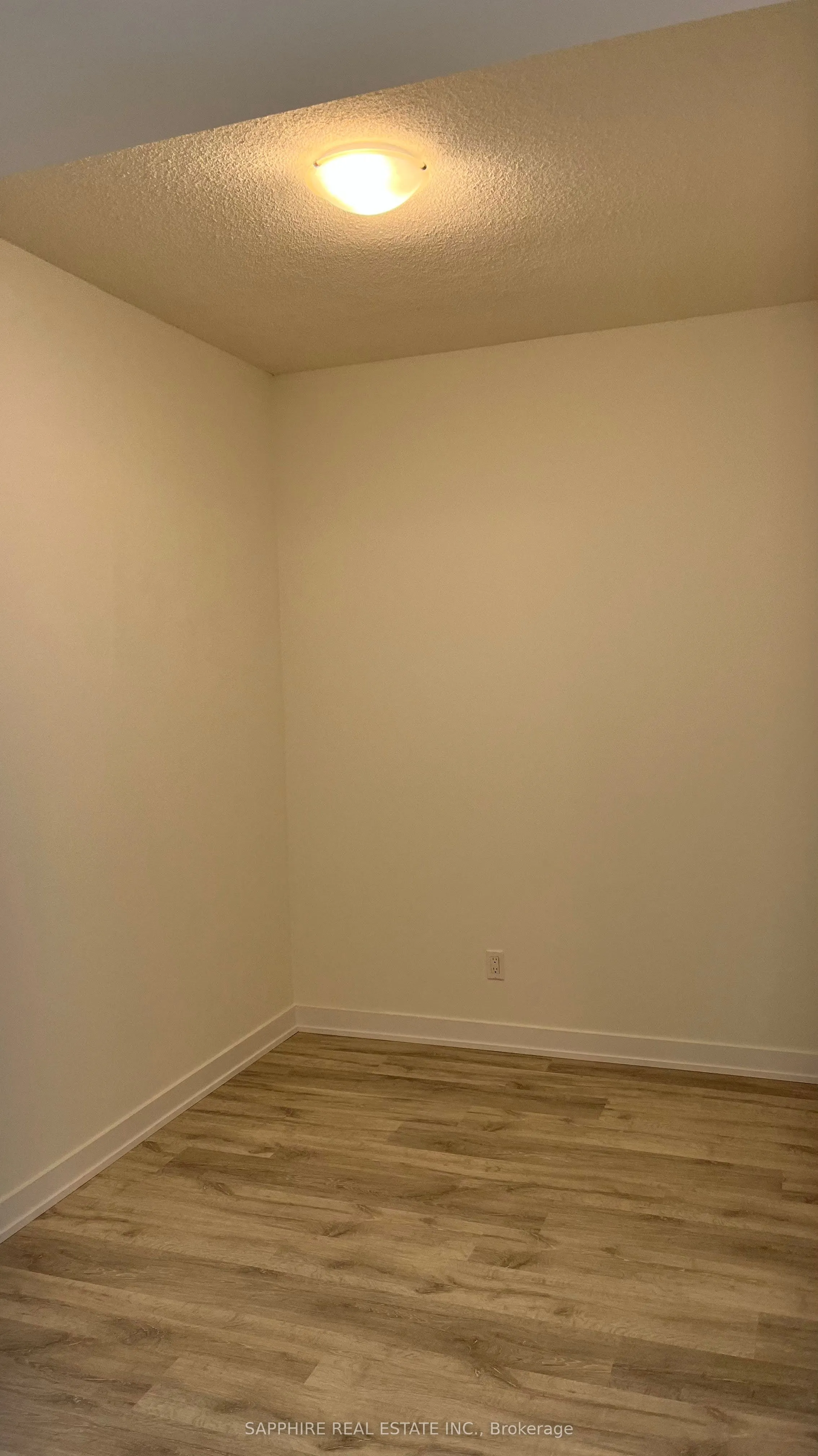 251 Manitoba Street, #617