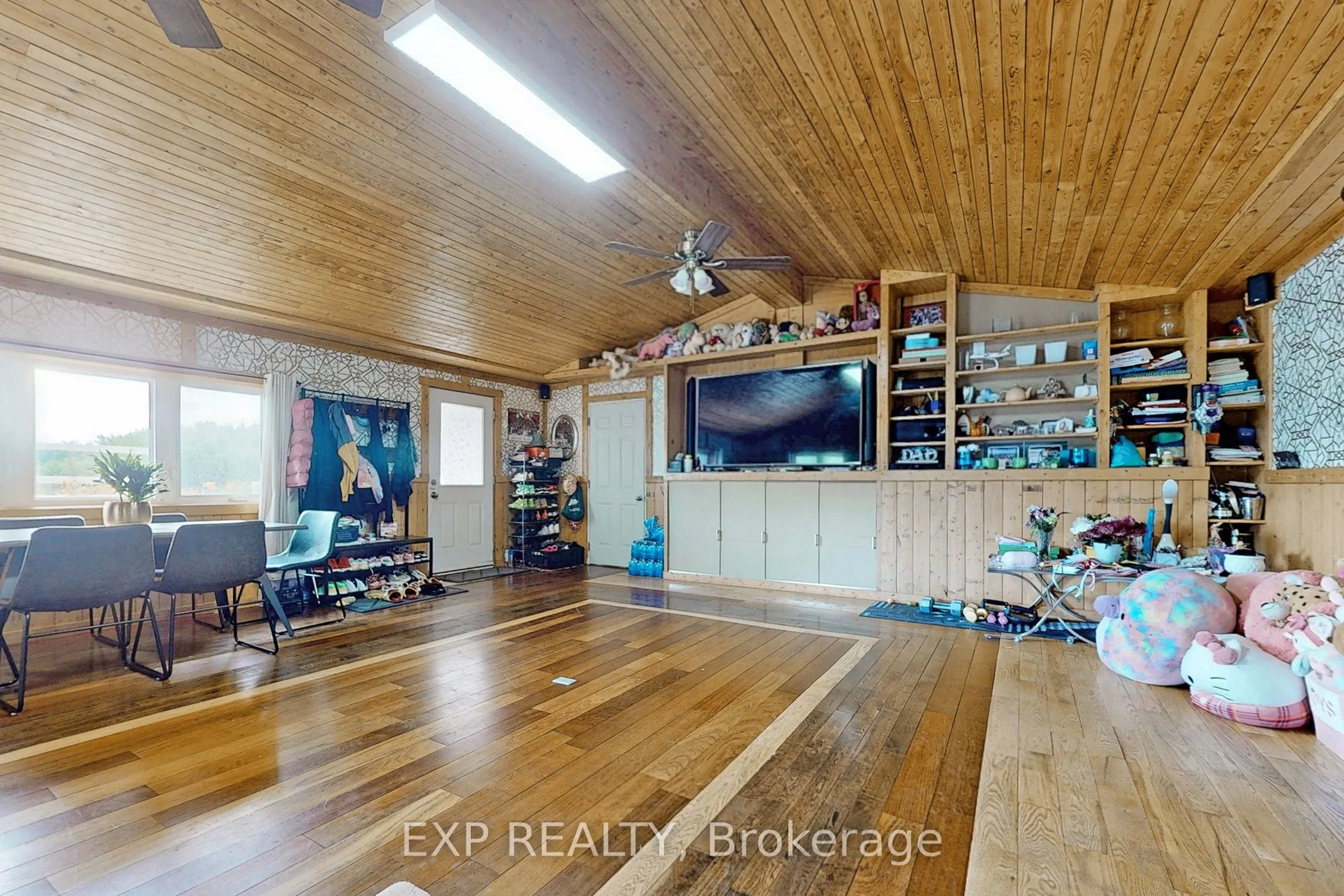 11433 Highway 9