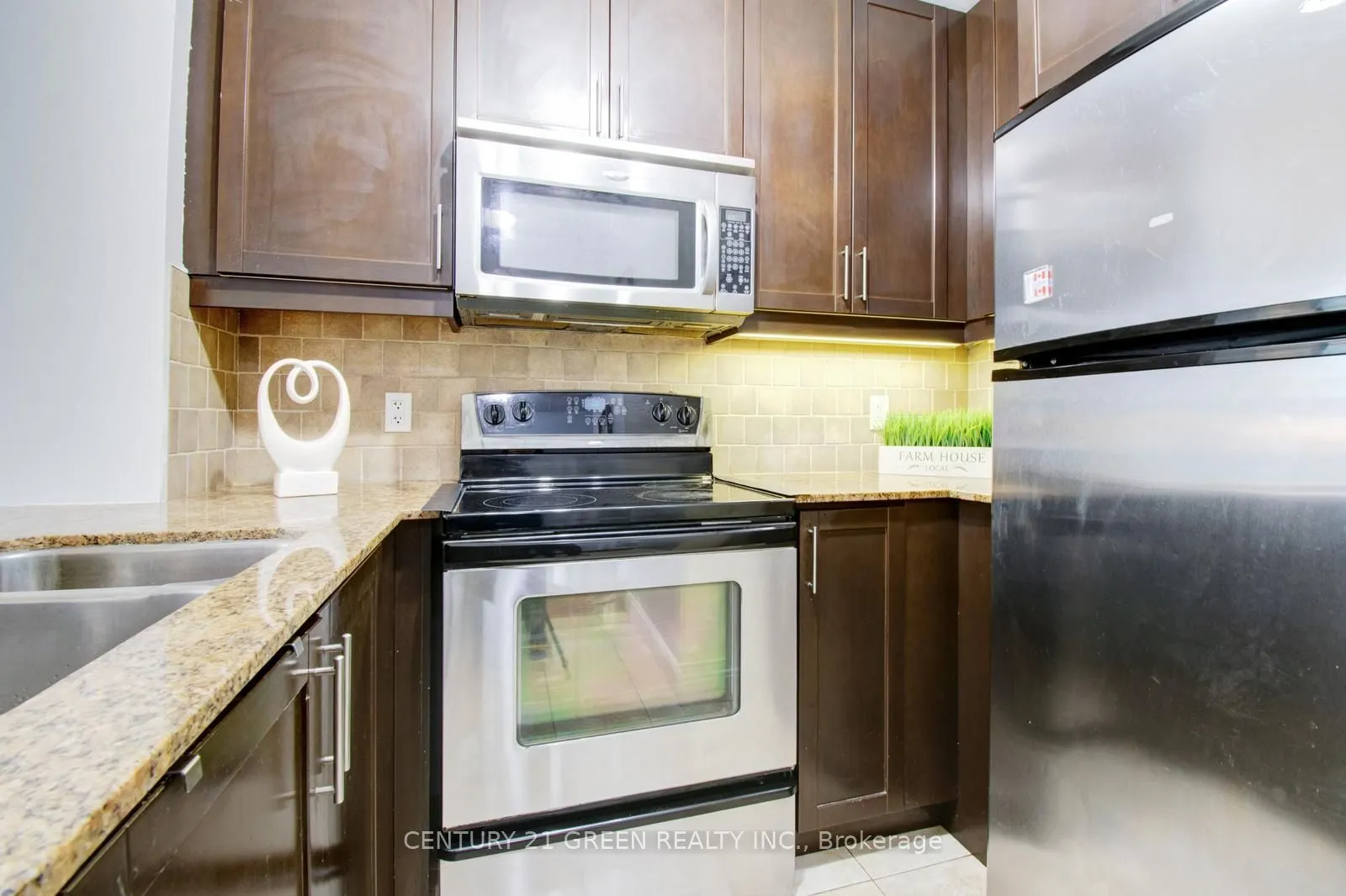 80 Absolute Avenue, #1207