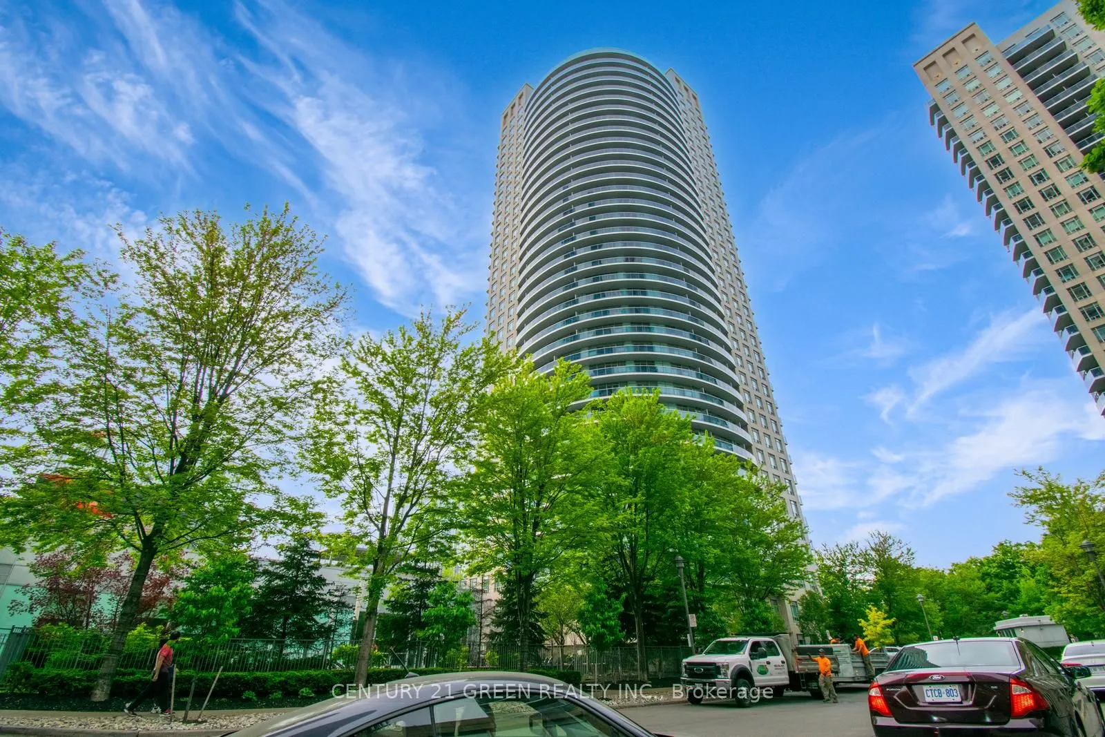 80 Absolute Avenue, #1207